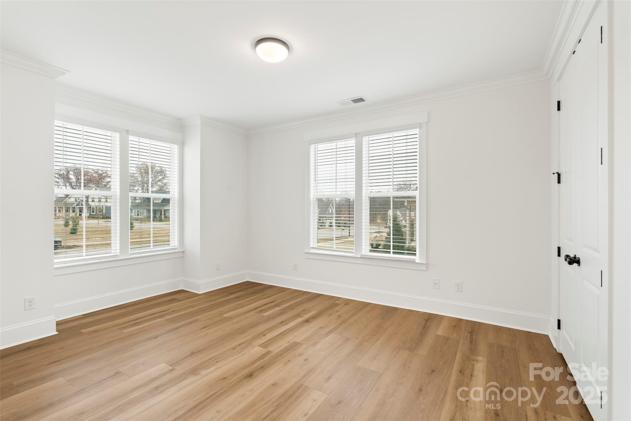 263 Luray Way Unit: 444