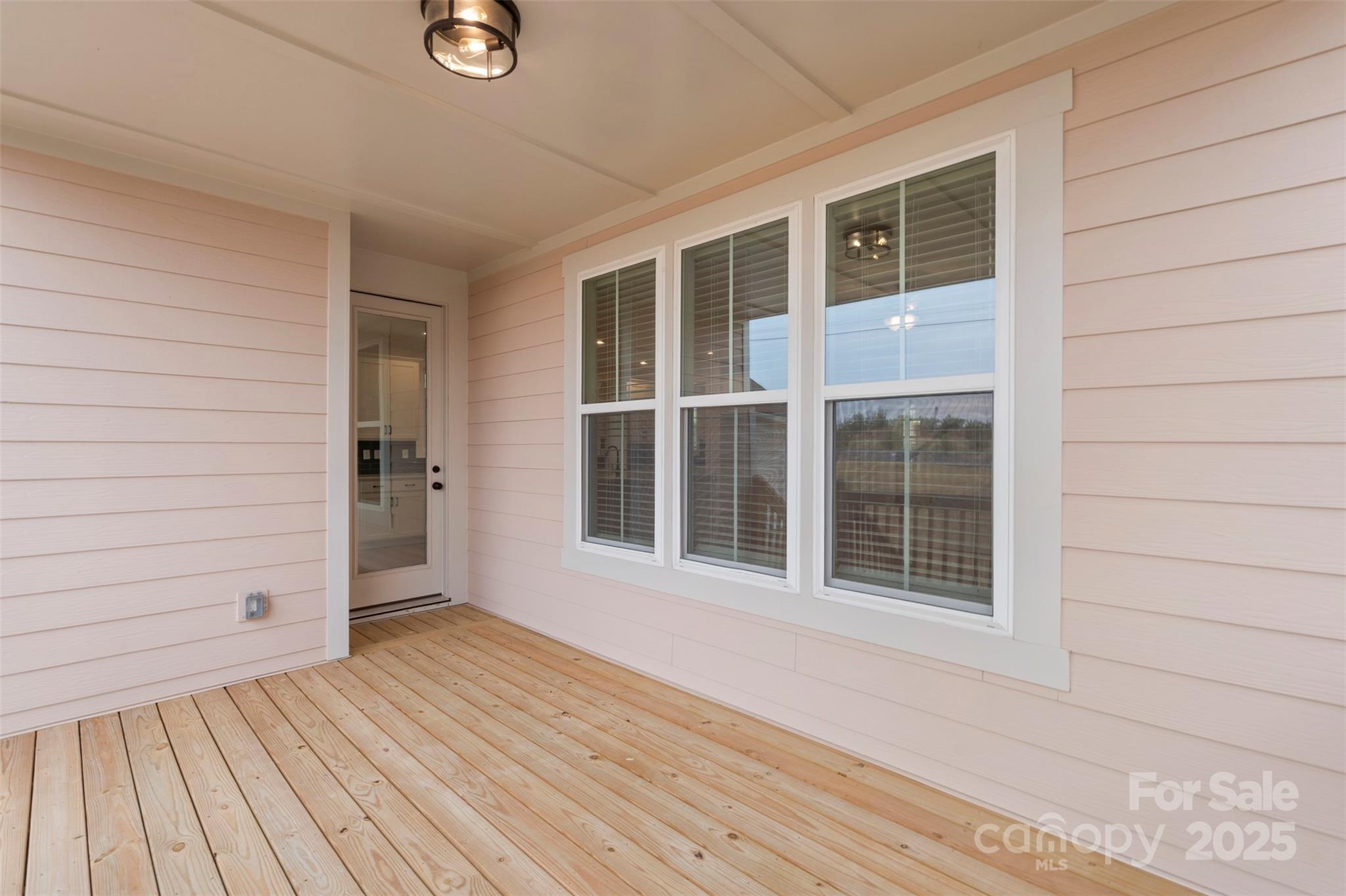 263 Luray Way Unit: 444