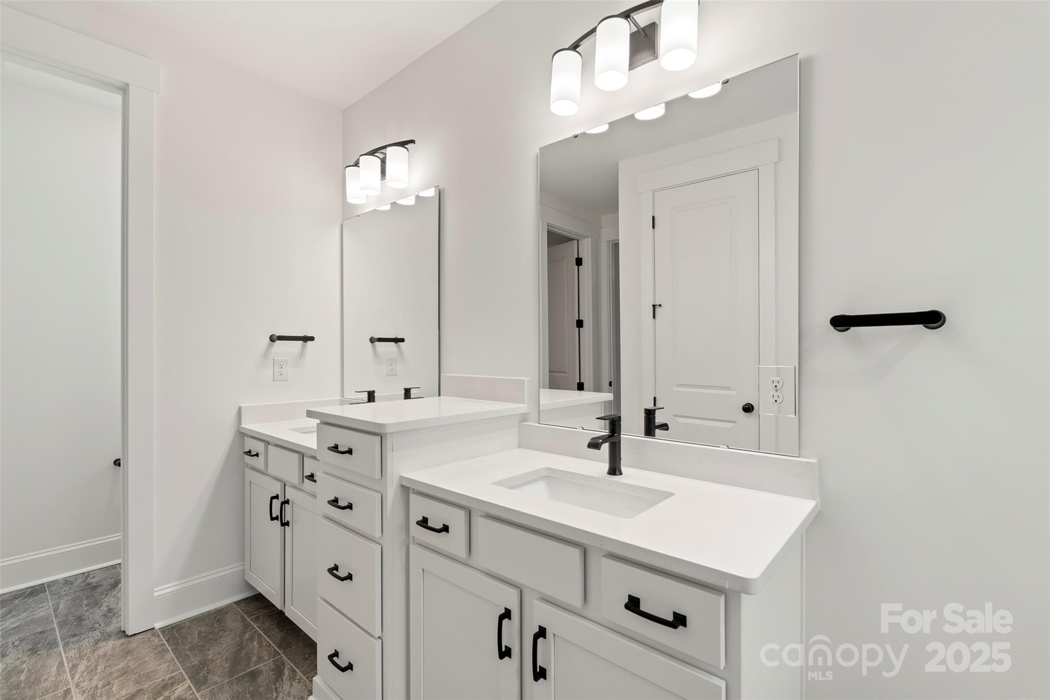 263 Luray Way Unit: 444