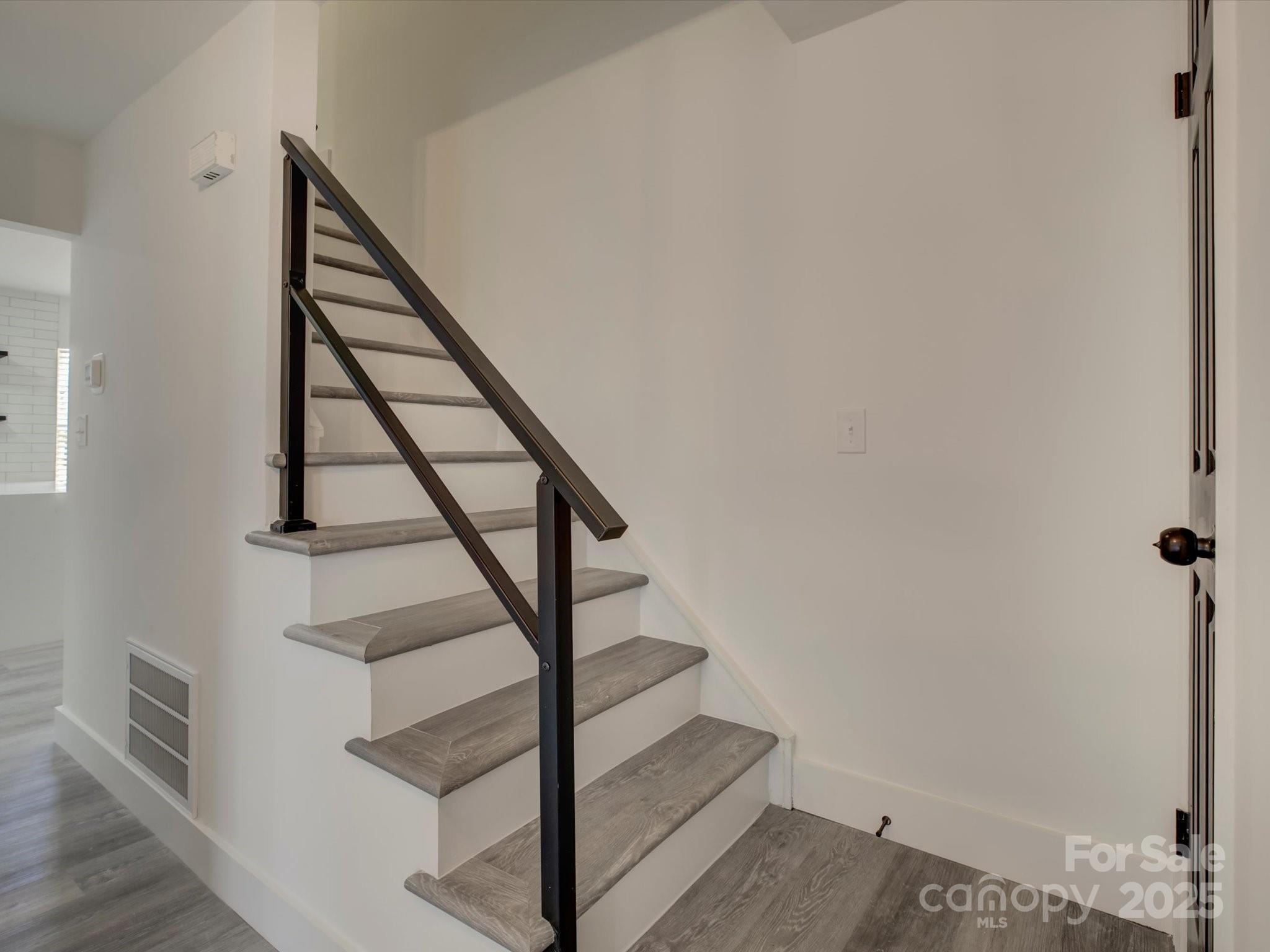 4427 Gaynelle Drive