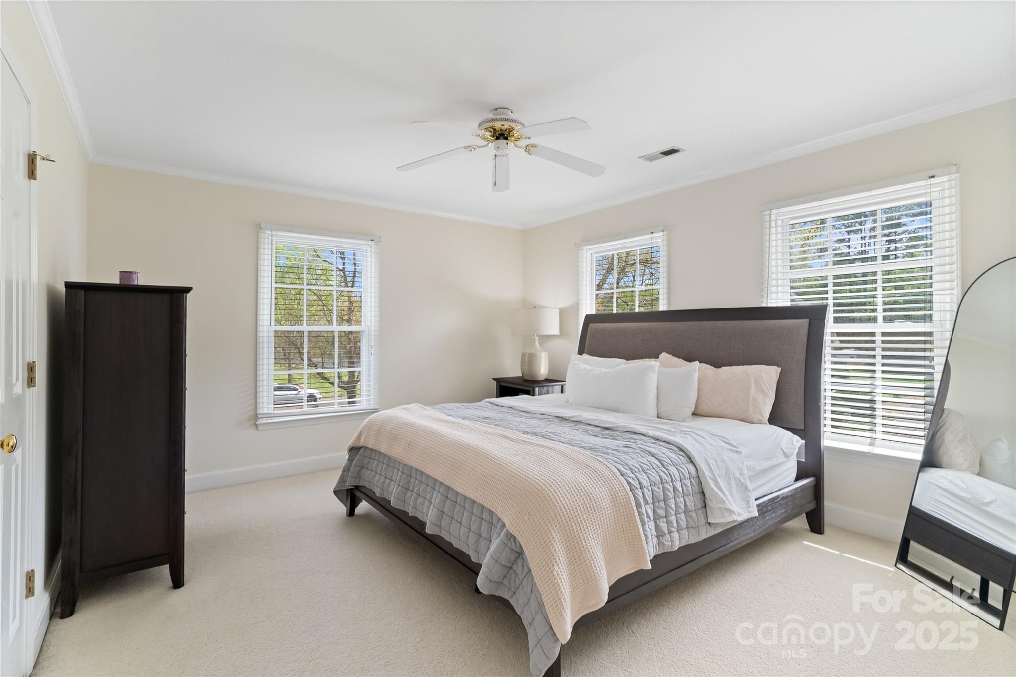 1736 Cavendale Drive