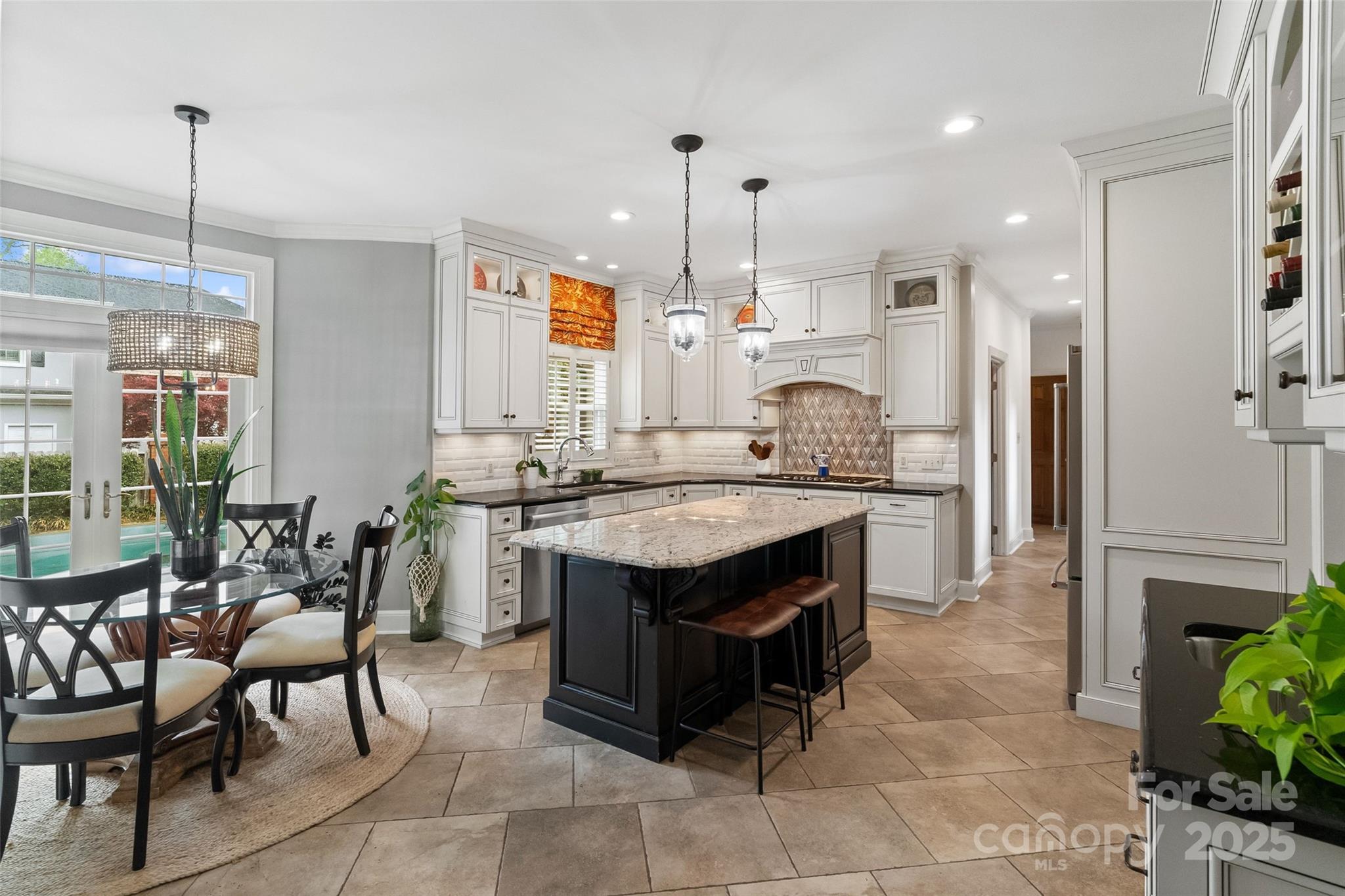 1736 Cavendale Drive
