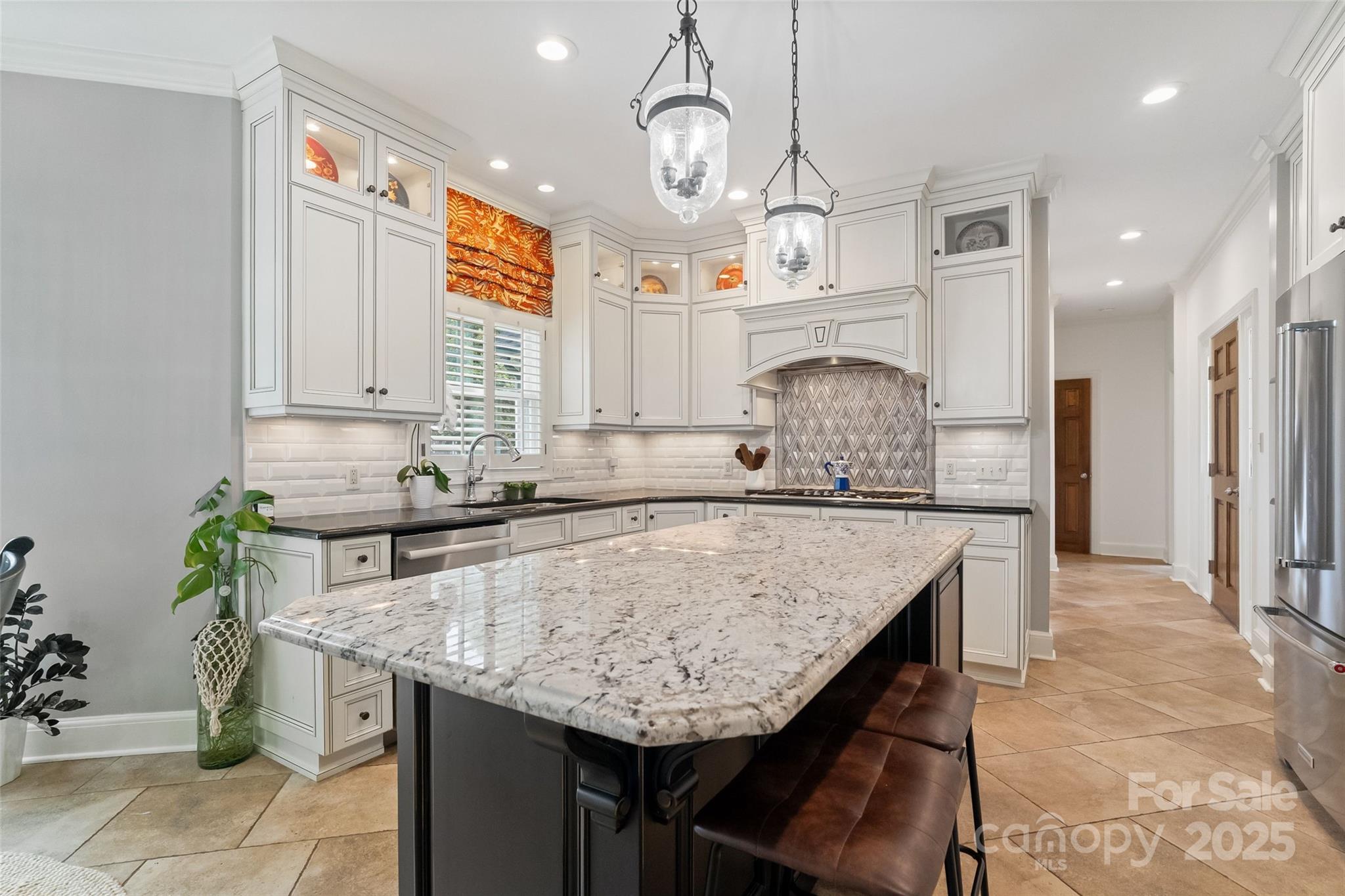1736 Cavendale Drive