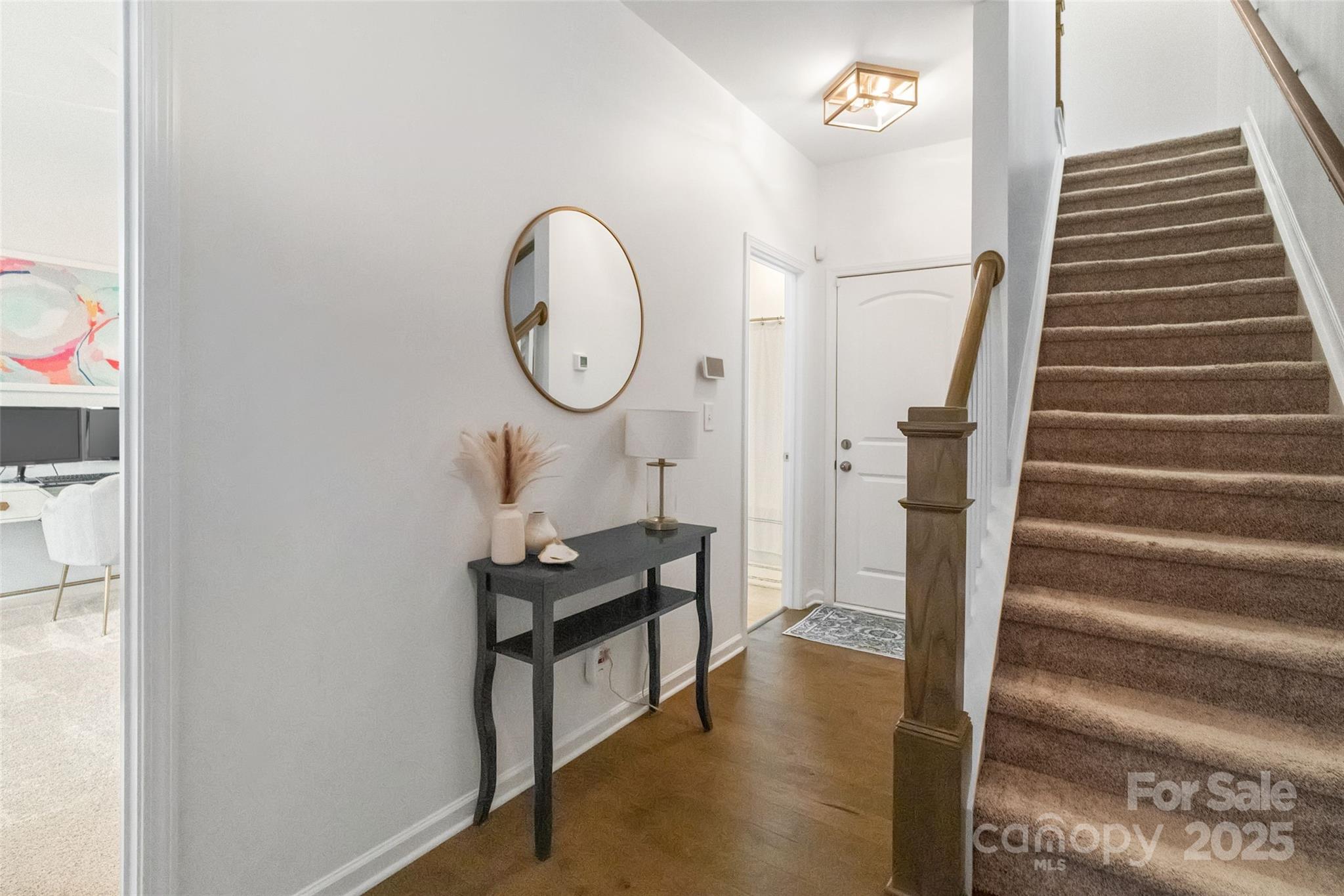 9914 Ainslie Downs Street