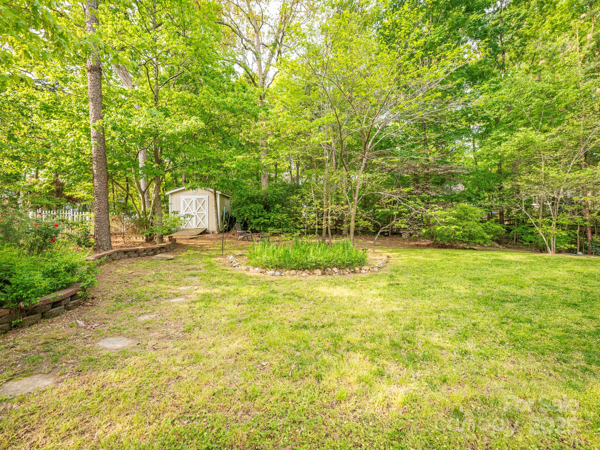 3033 Beech Court