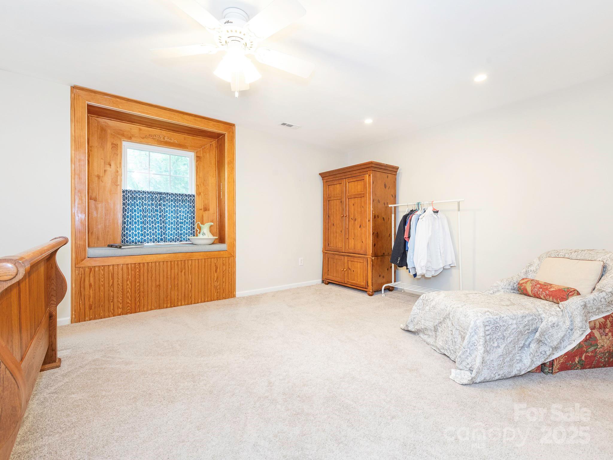 3033 Beech Court