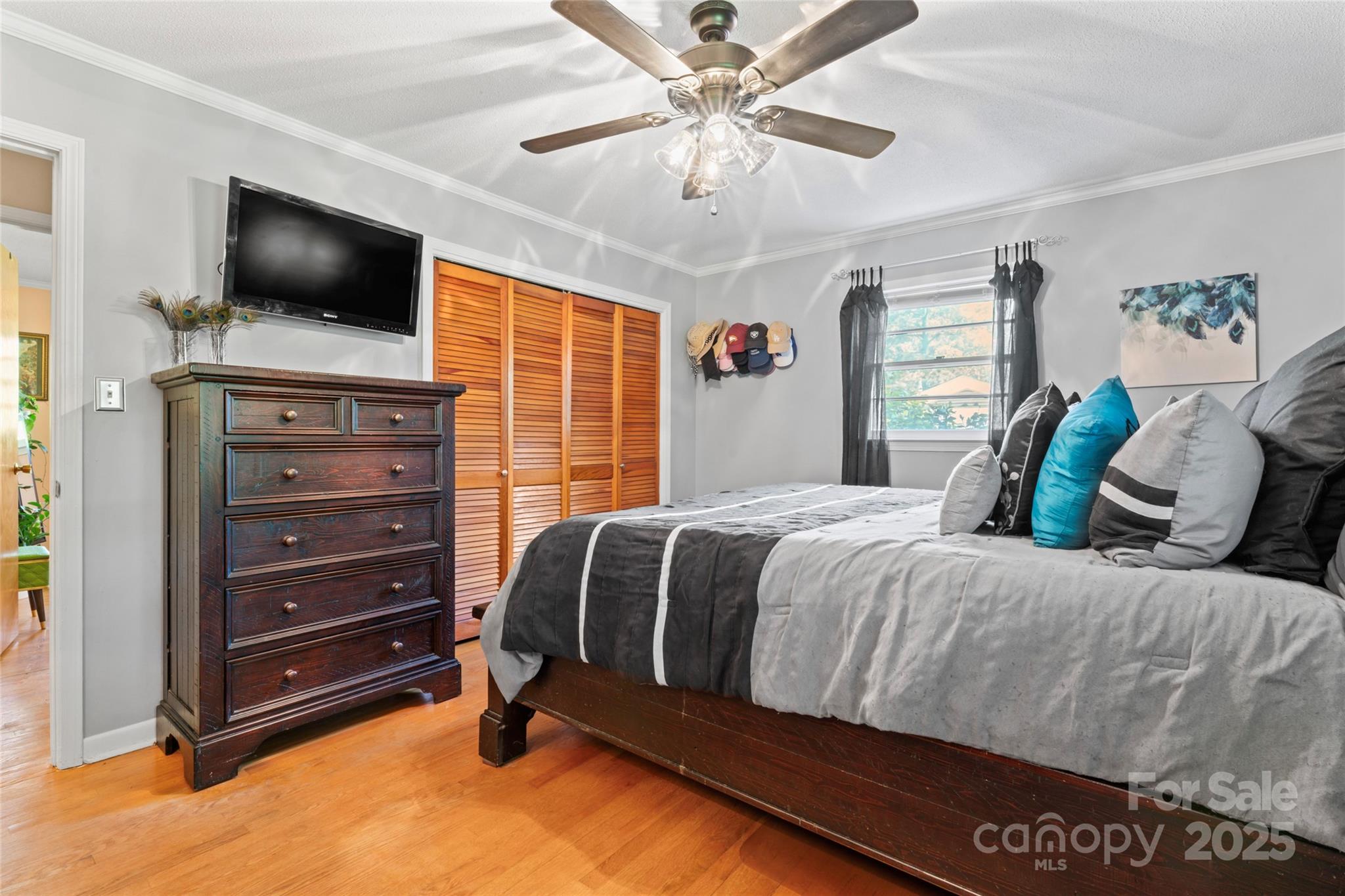 653 Ferndale Drive