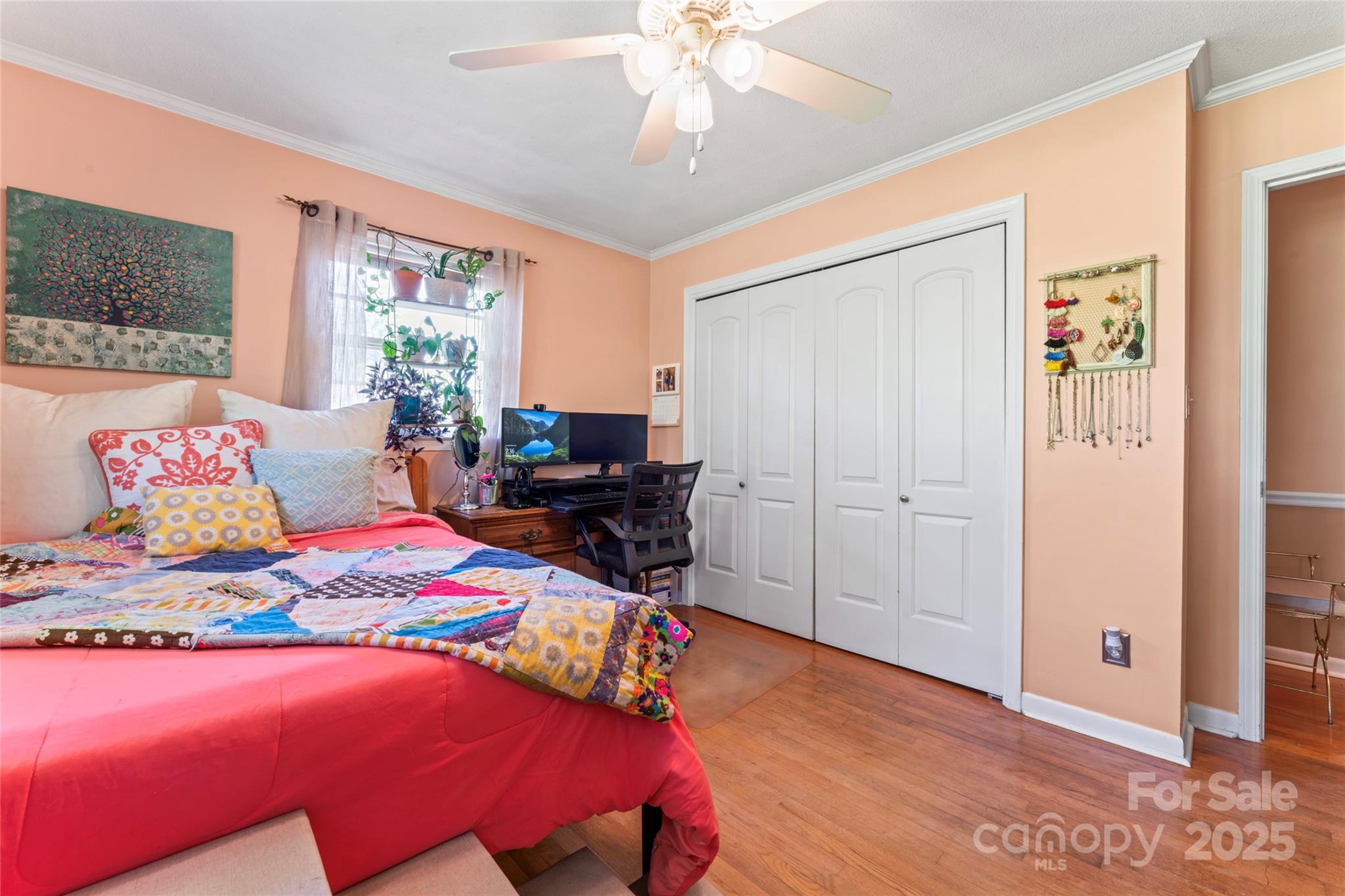 653 Ferndale Drive