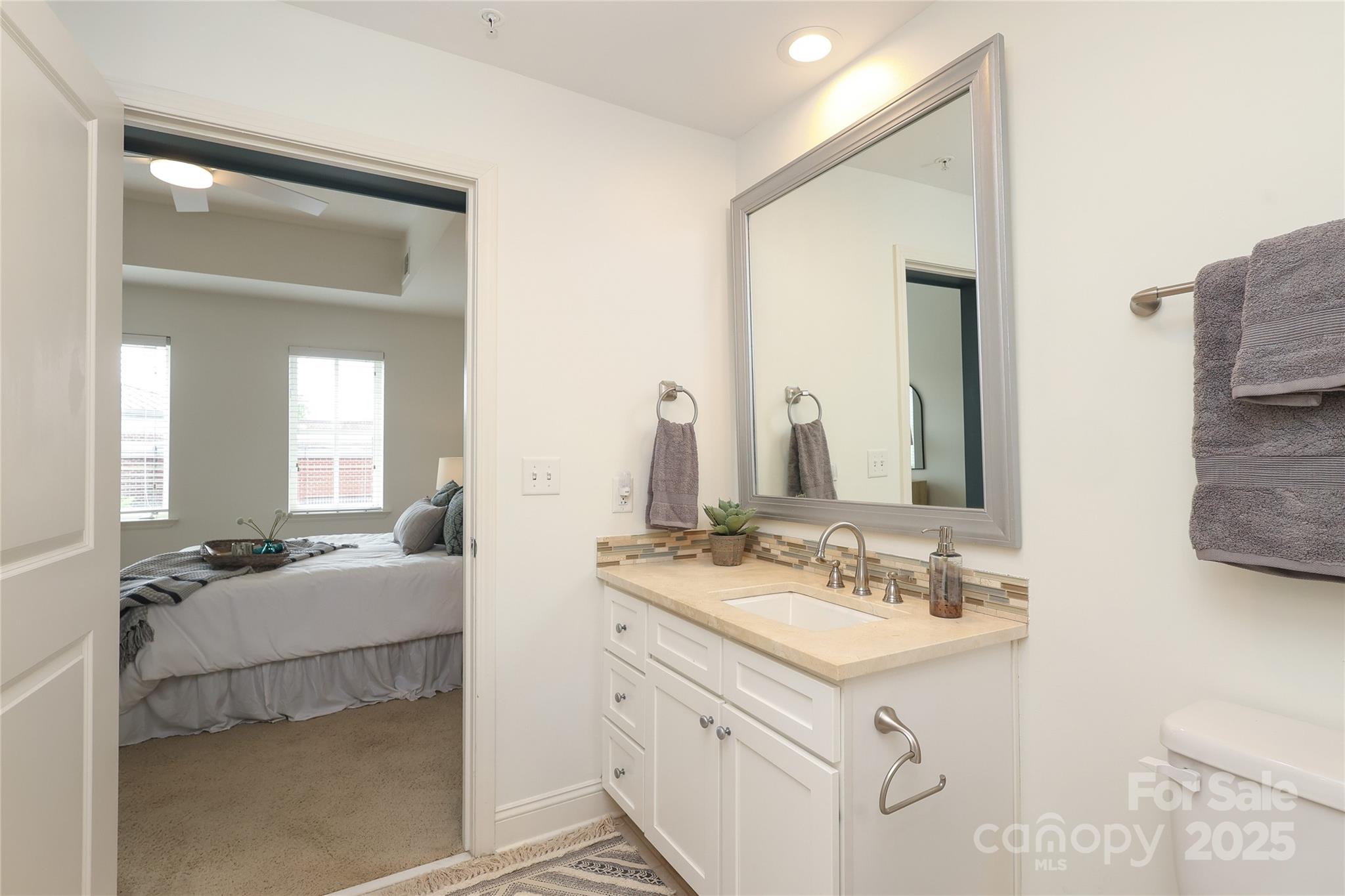 721 Governor Morrison Street Unit: 520