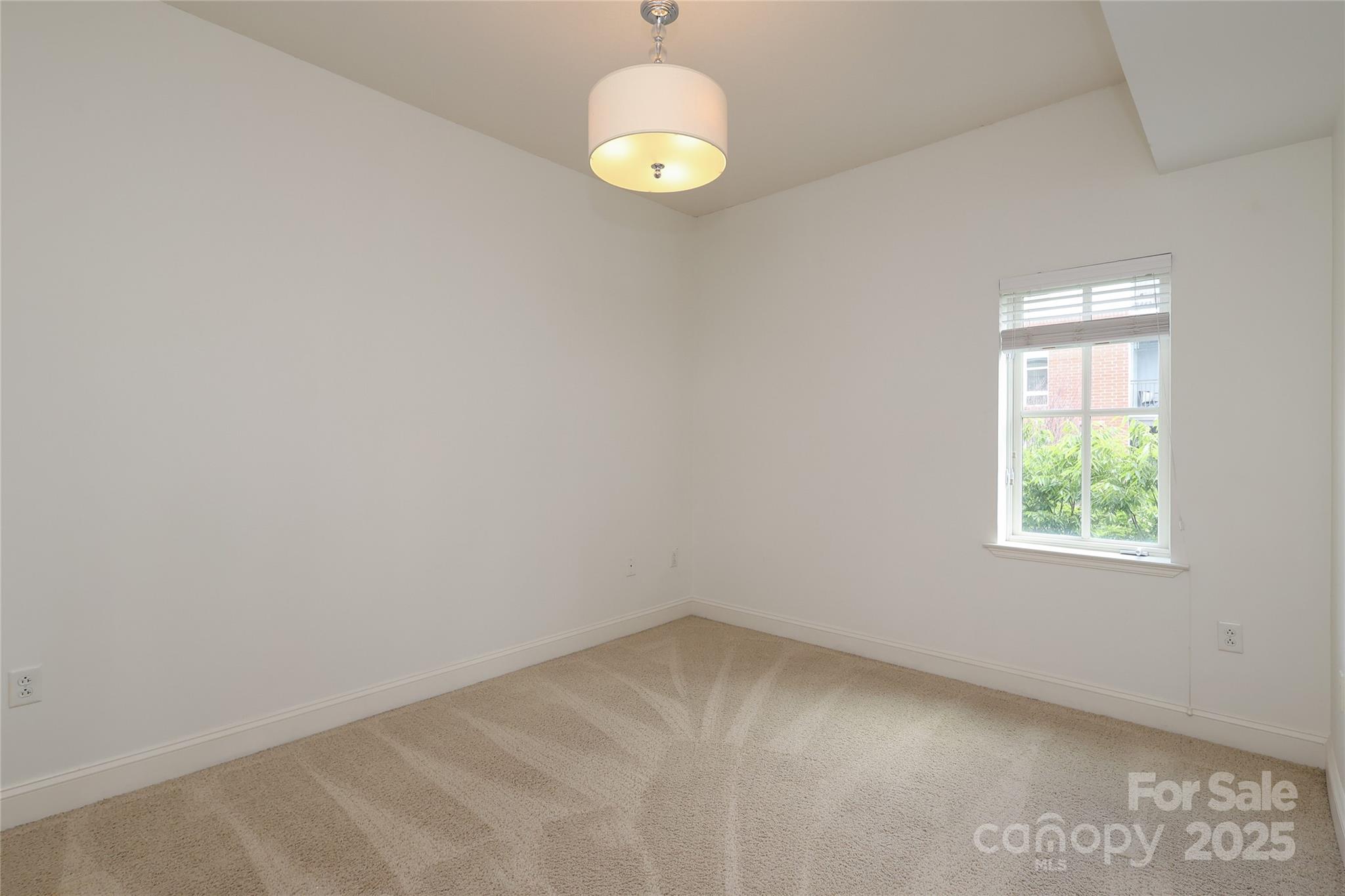 721 Governor Morrison Street Unit: 520