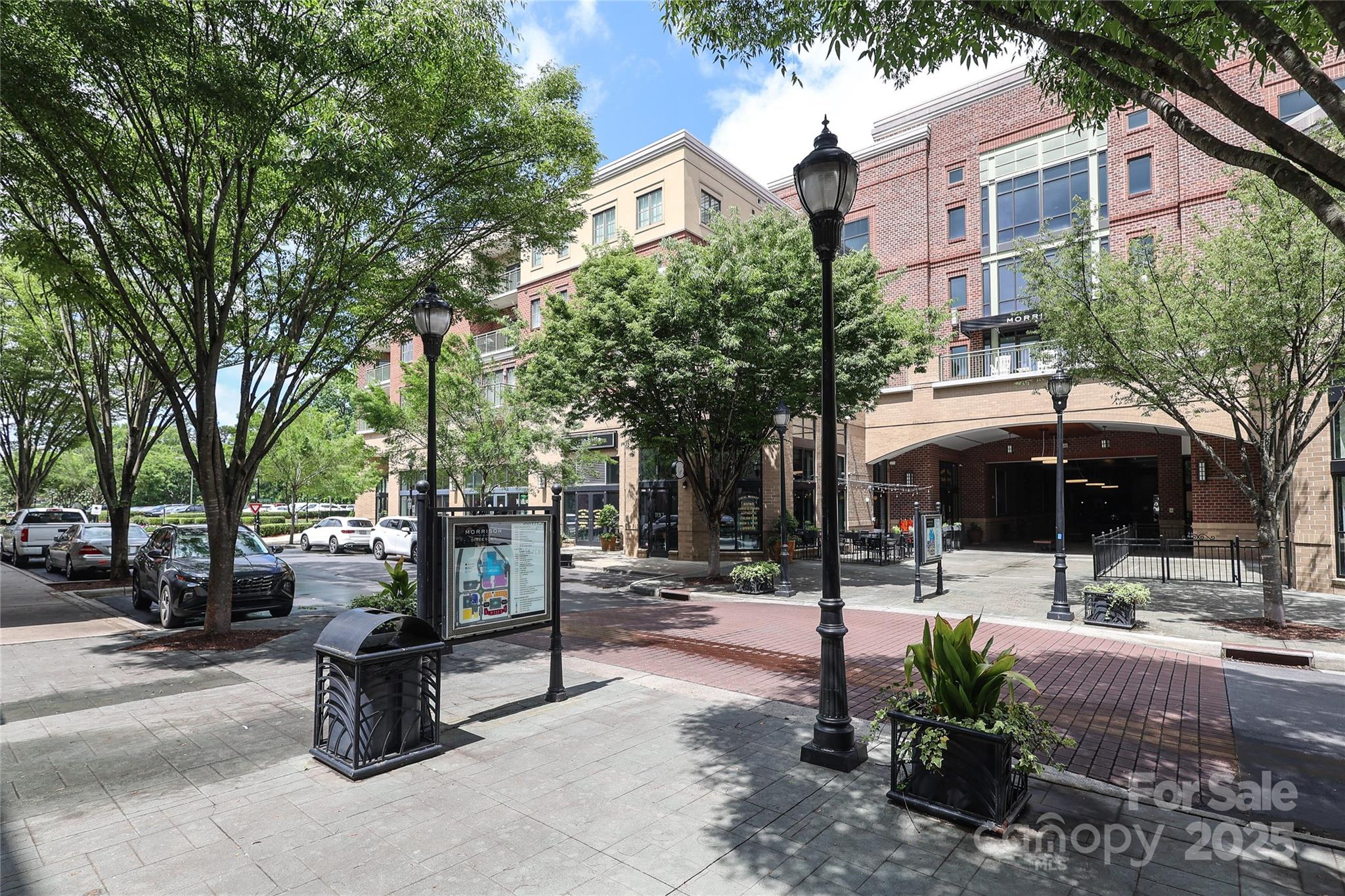 721 Governor Morrison Street Unit: 520