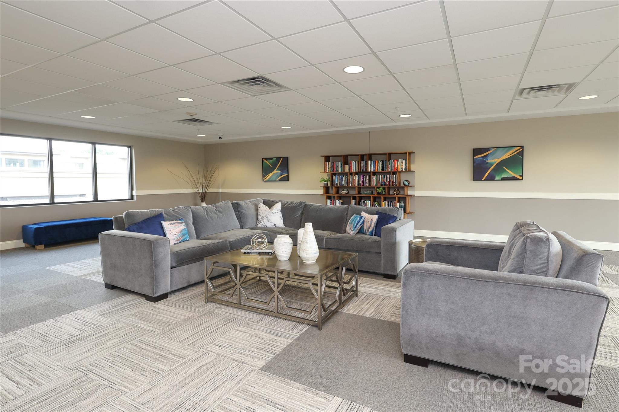 721 Governor Morrison Street Unit: 520