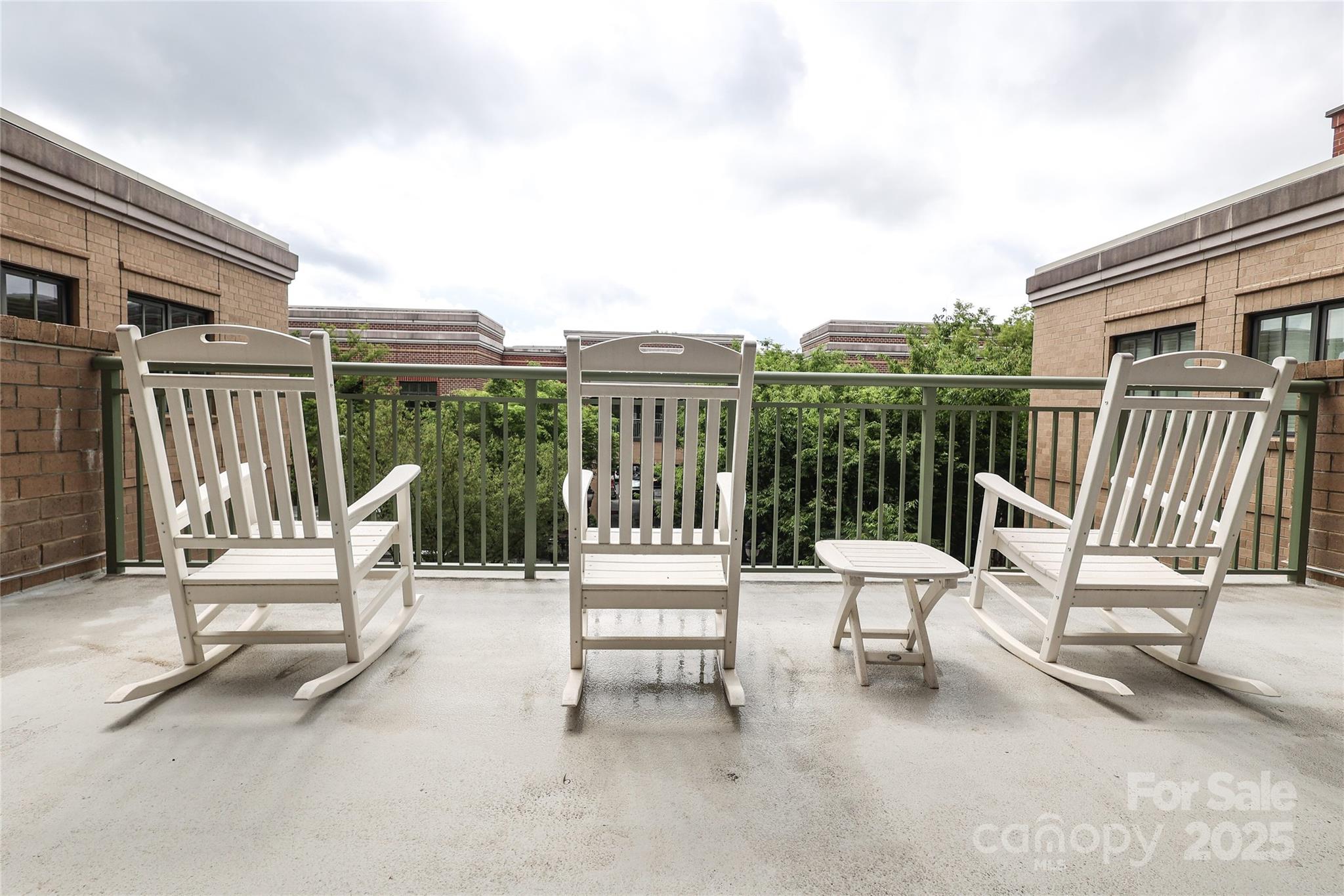 721 Governor Morrison Street Unit: 520
