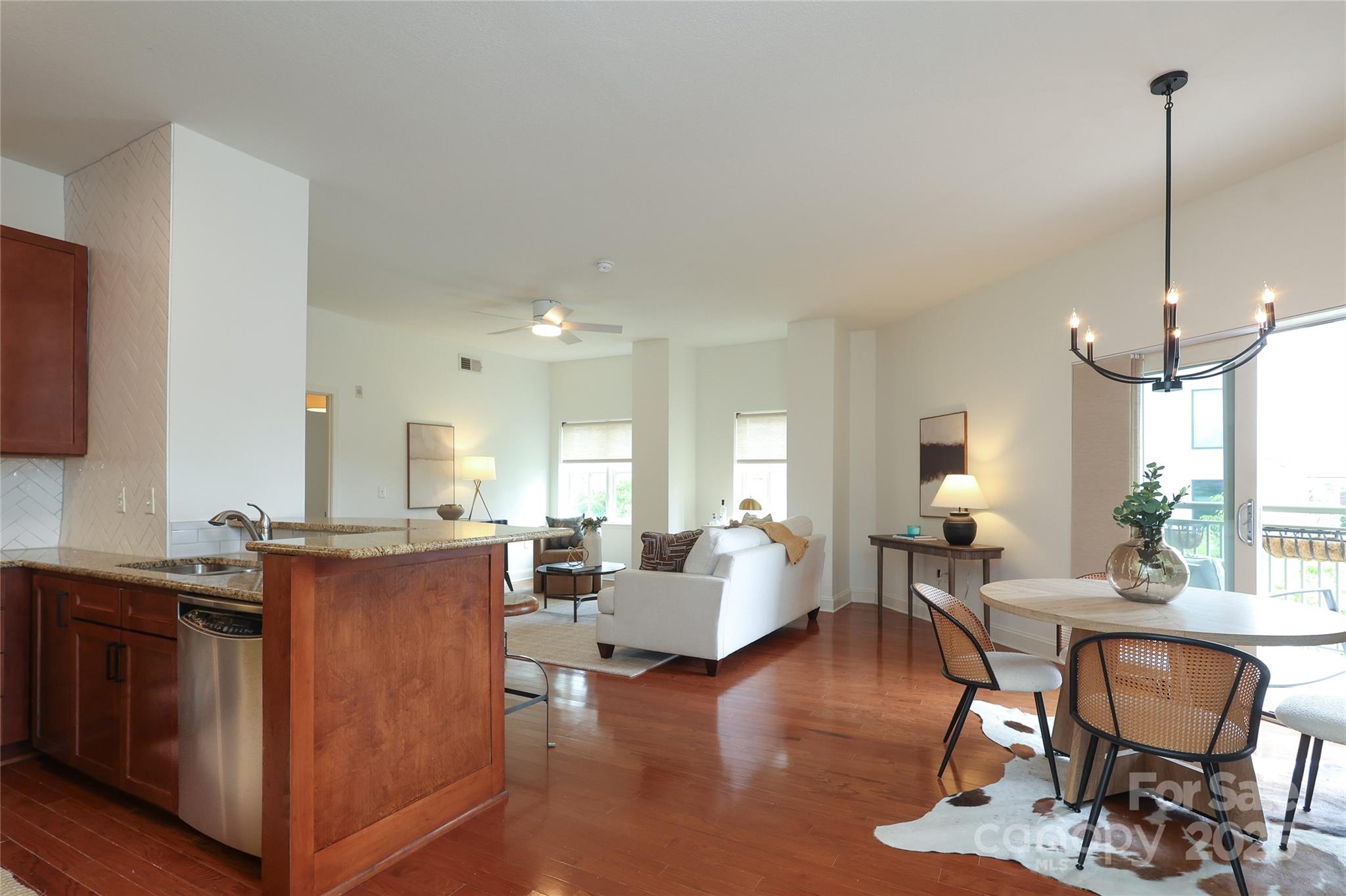 721 Governor Morrison Street Unit: 520