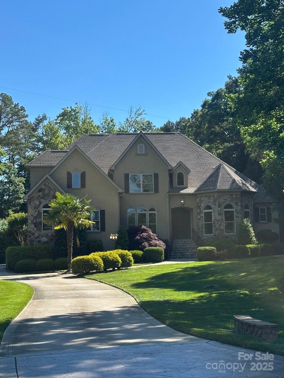 723 Mayfield Court