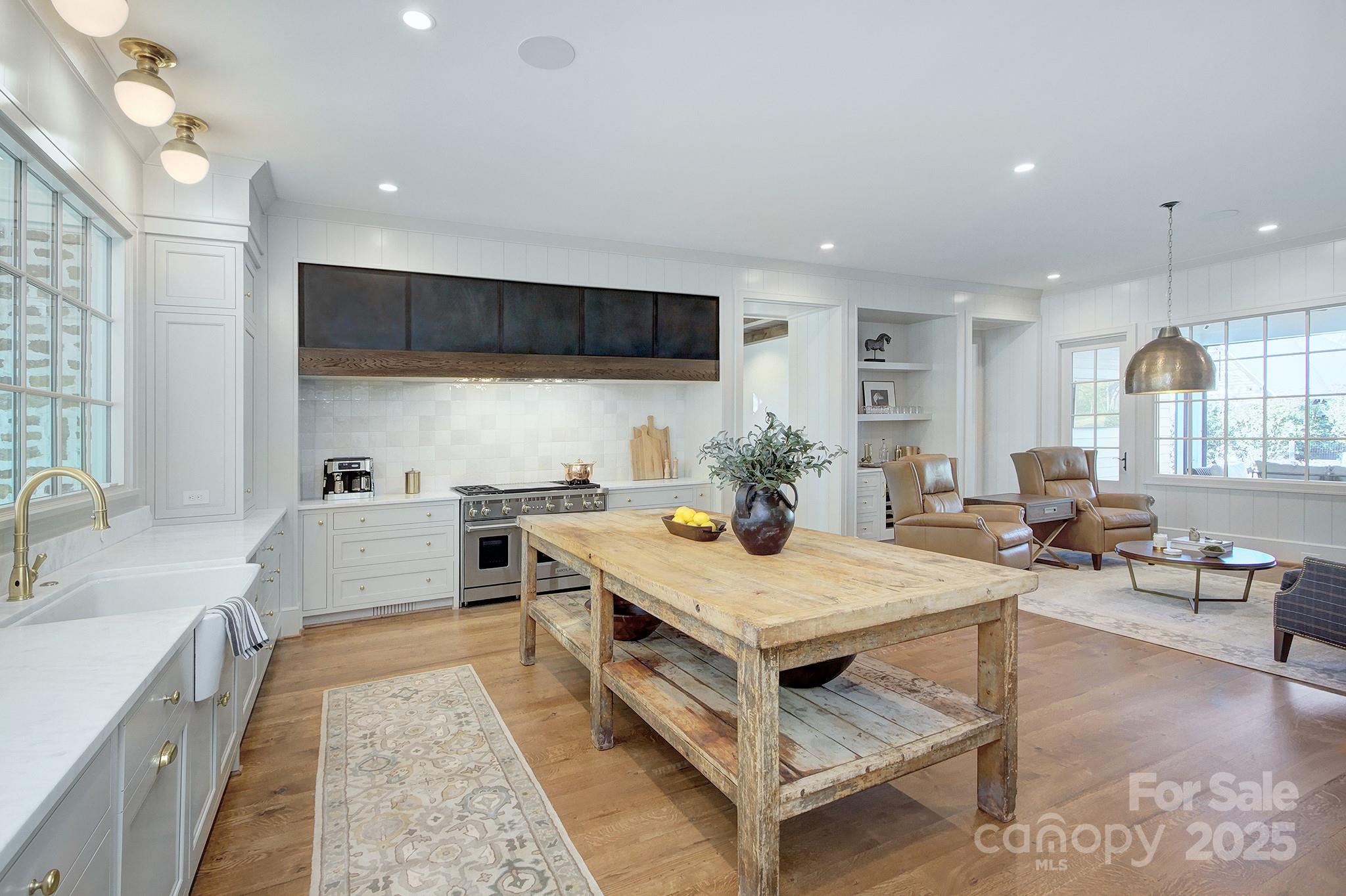 2270 New Gray Rock Road