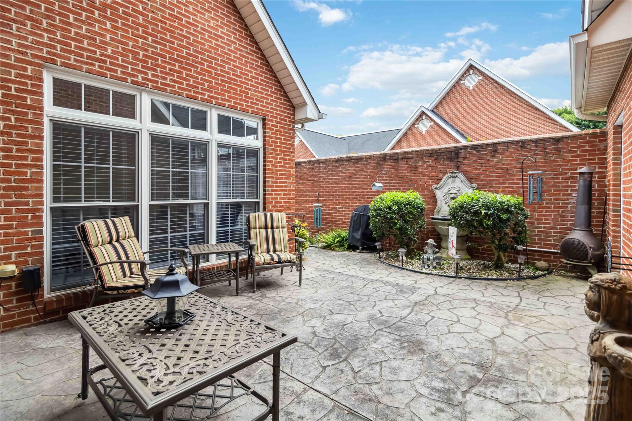 1302 Warrington Place
