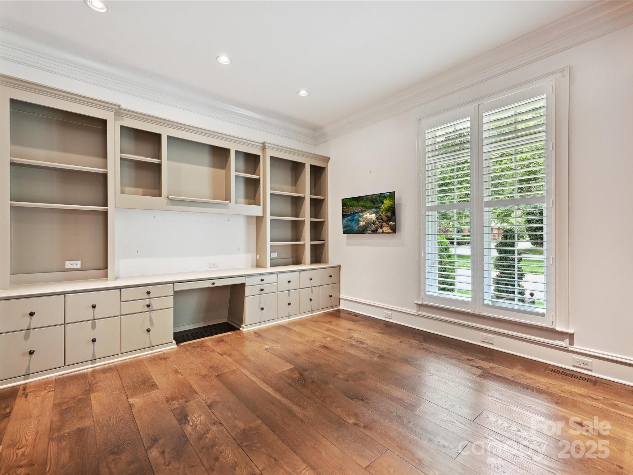 4300 Cameron Oaks Drive