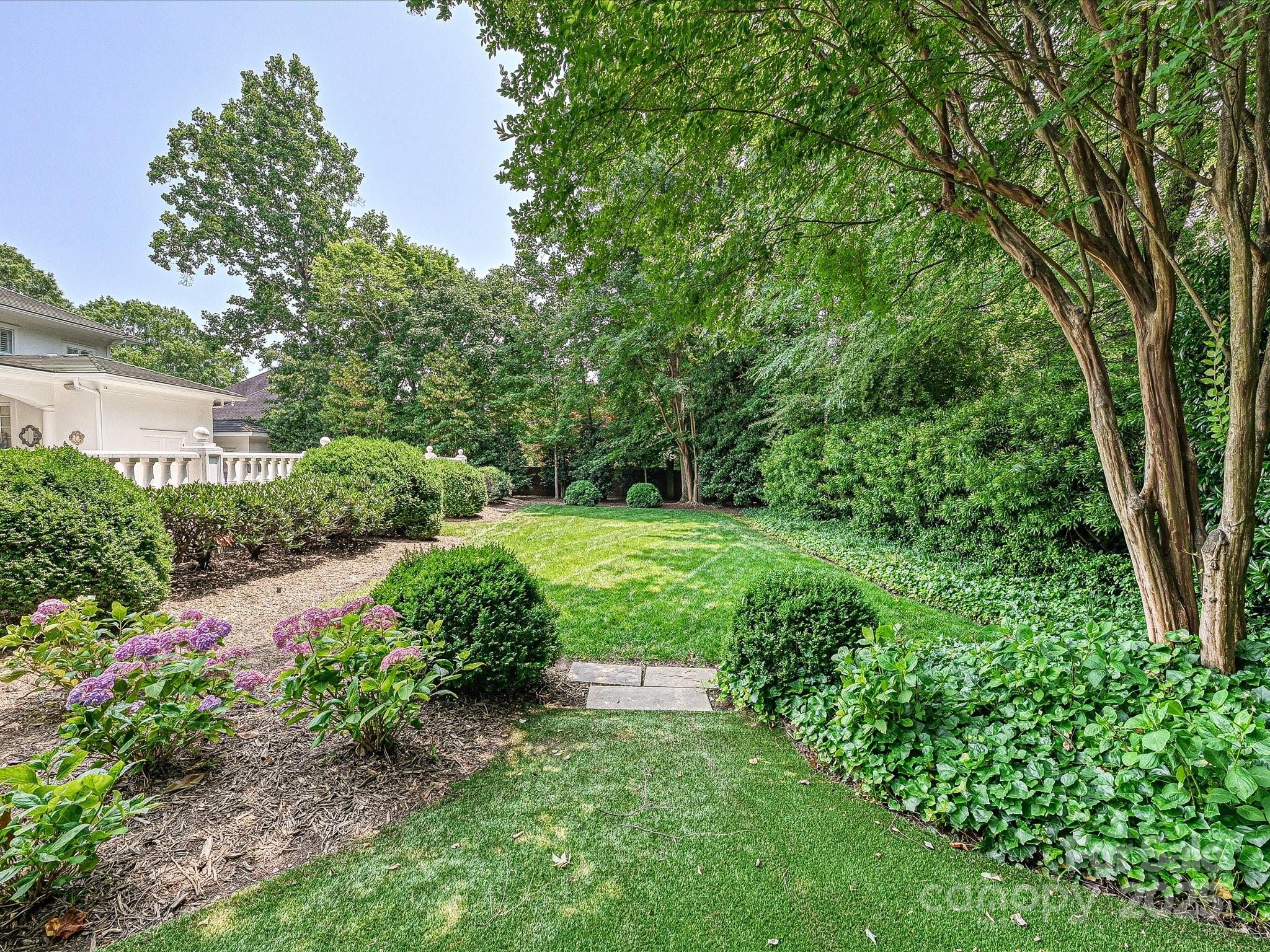 4300 Cameron Oaks Drive