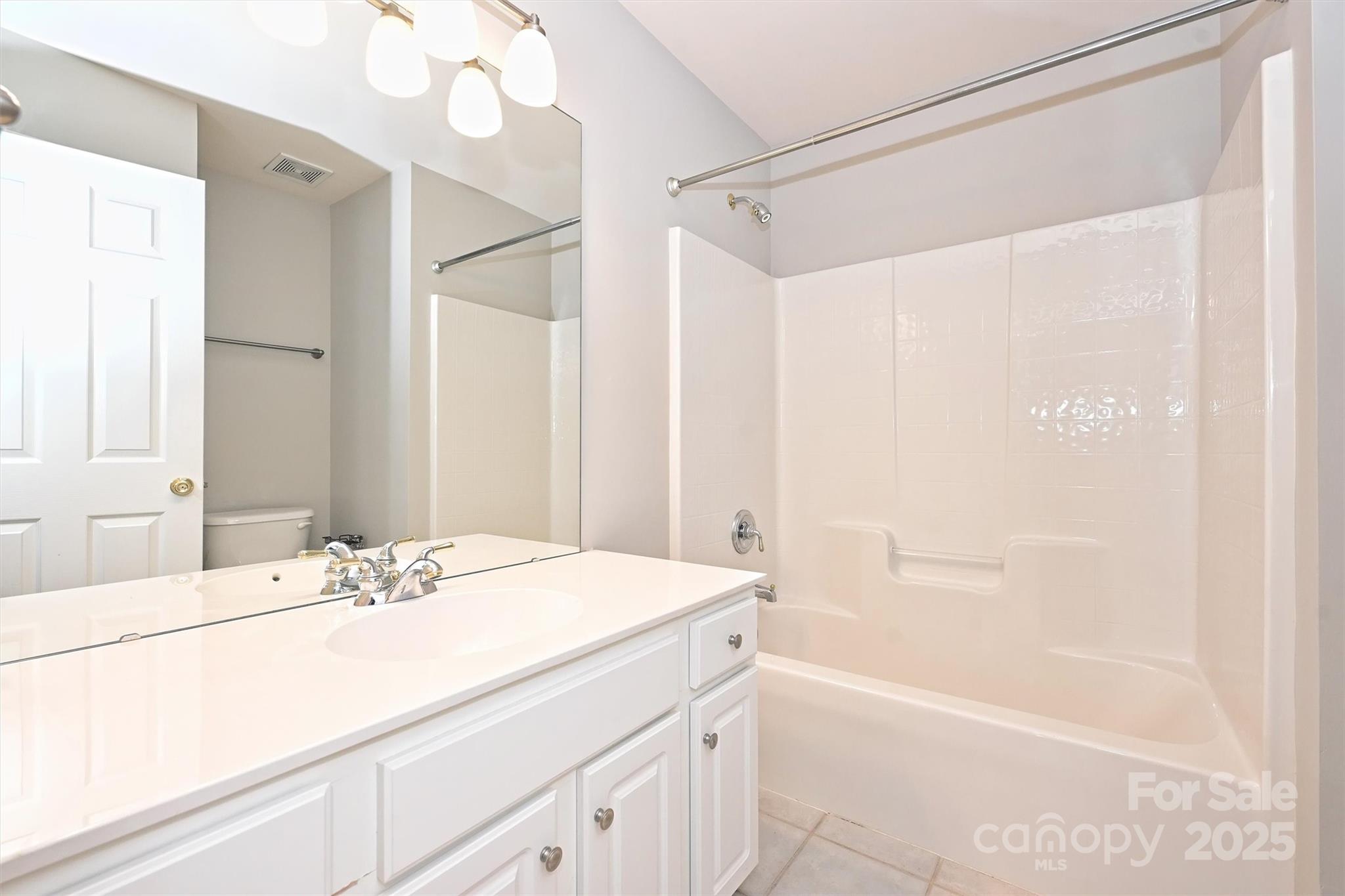 3014 Castleberry Court