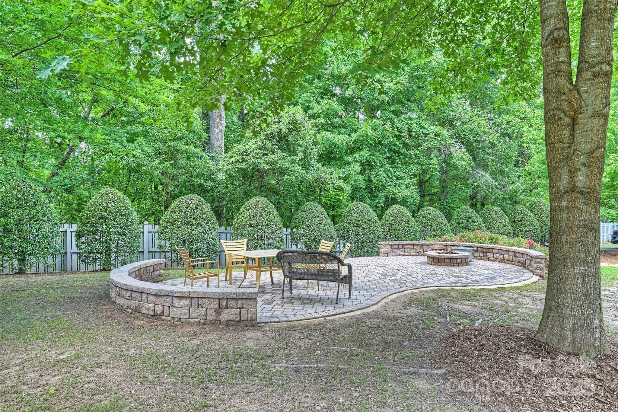 3014 Castleberry Court