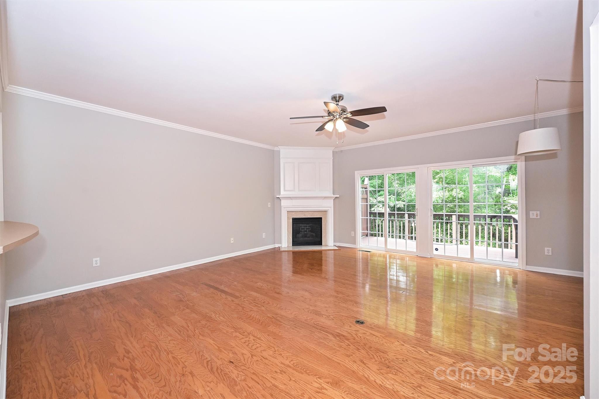 3014 Castleberry Court