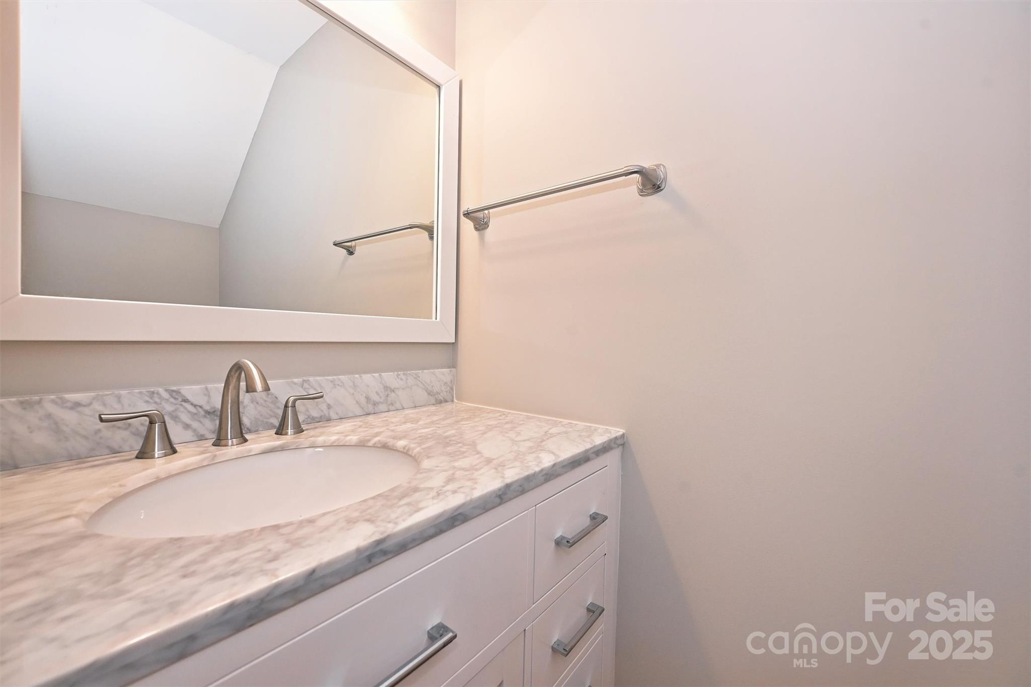 3014 Castleberry Court