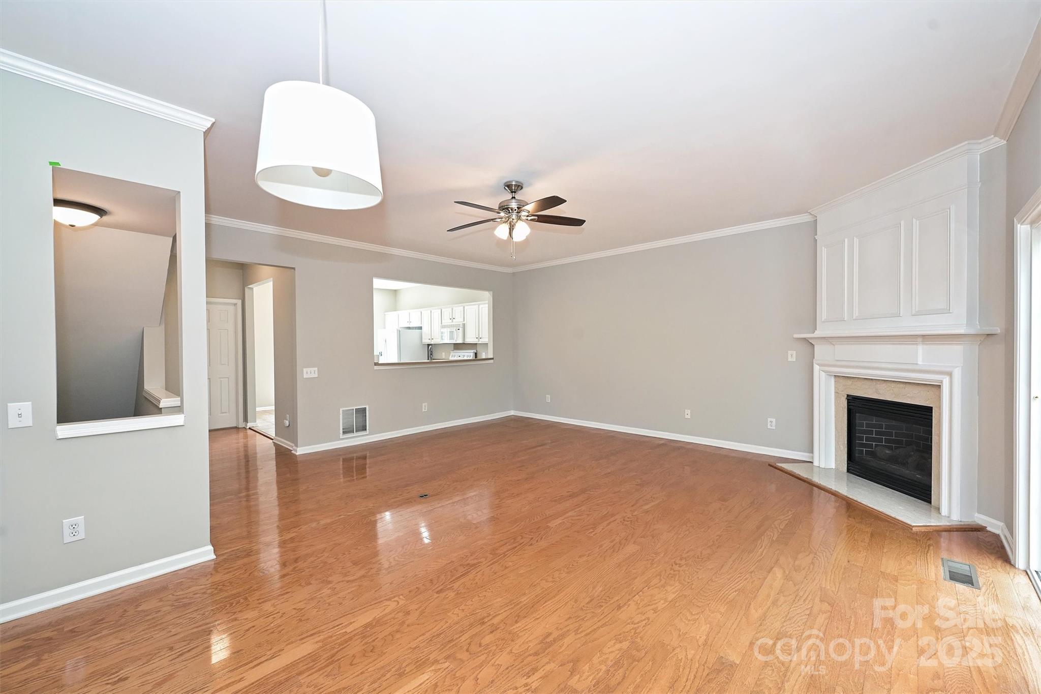 3014 Castleberry Court