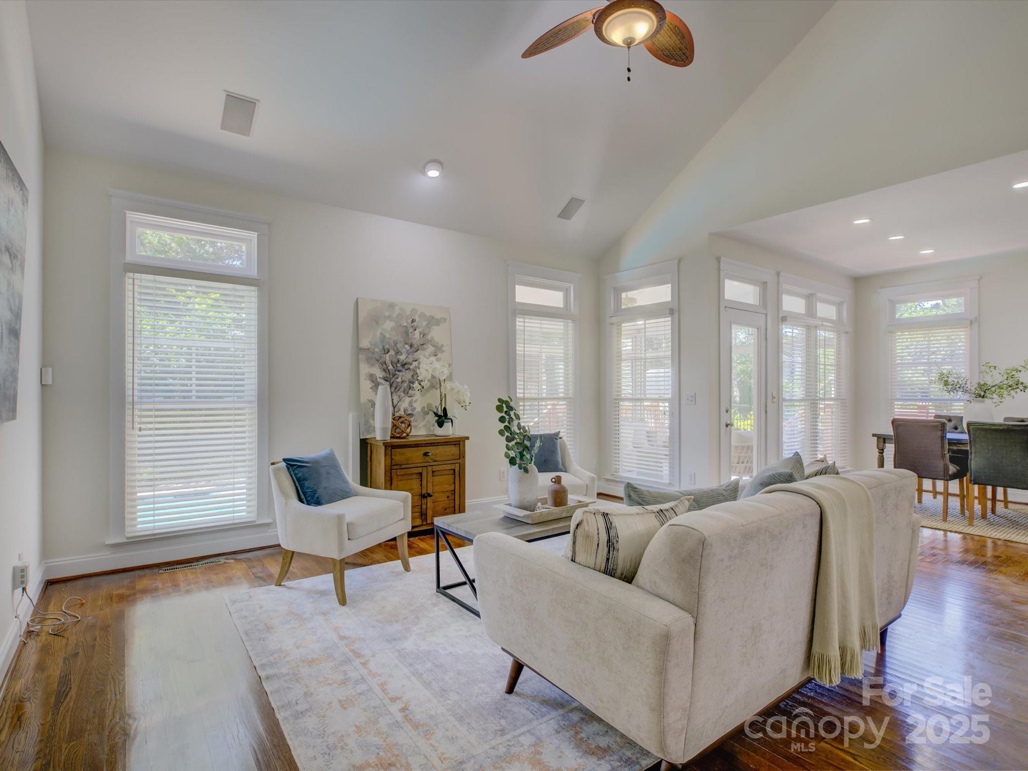 8508 Sandowne Lane