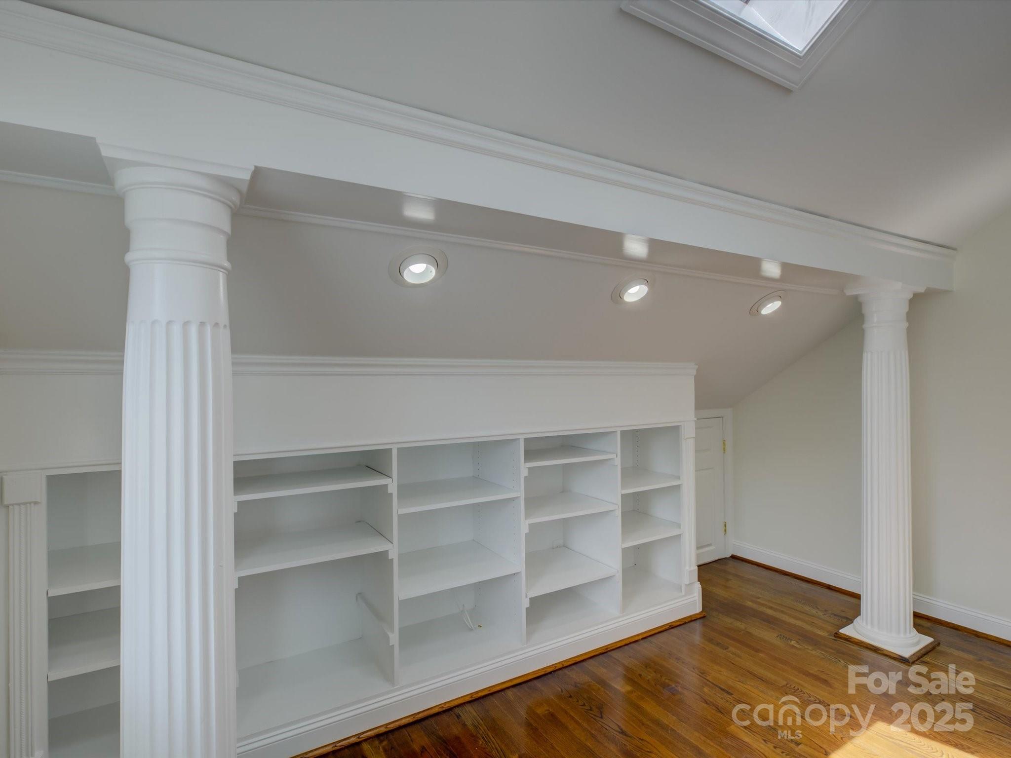 8508 Sandowne Lane