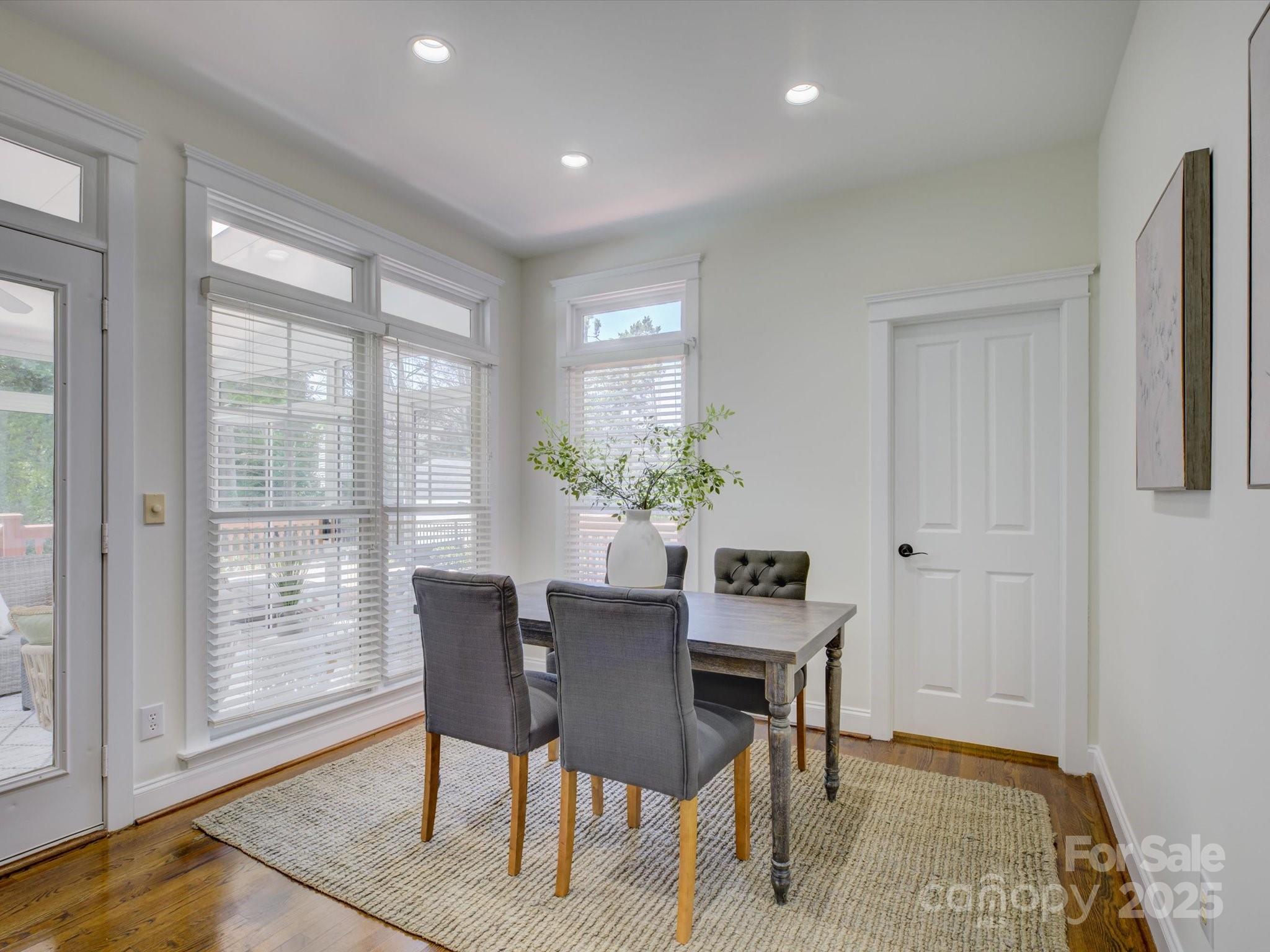 8508 Sandowne Lane