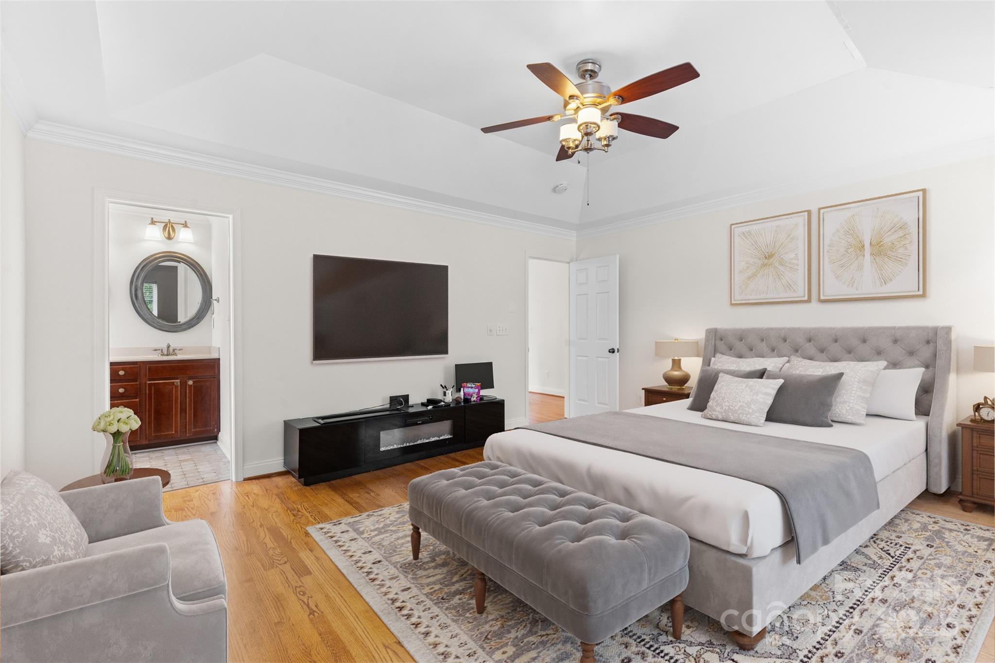 15115 Superior Street