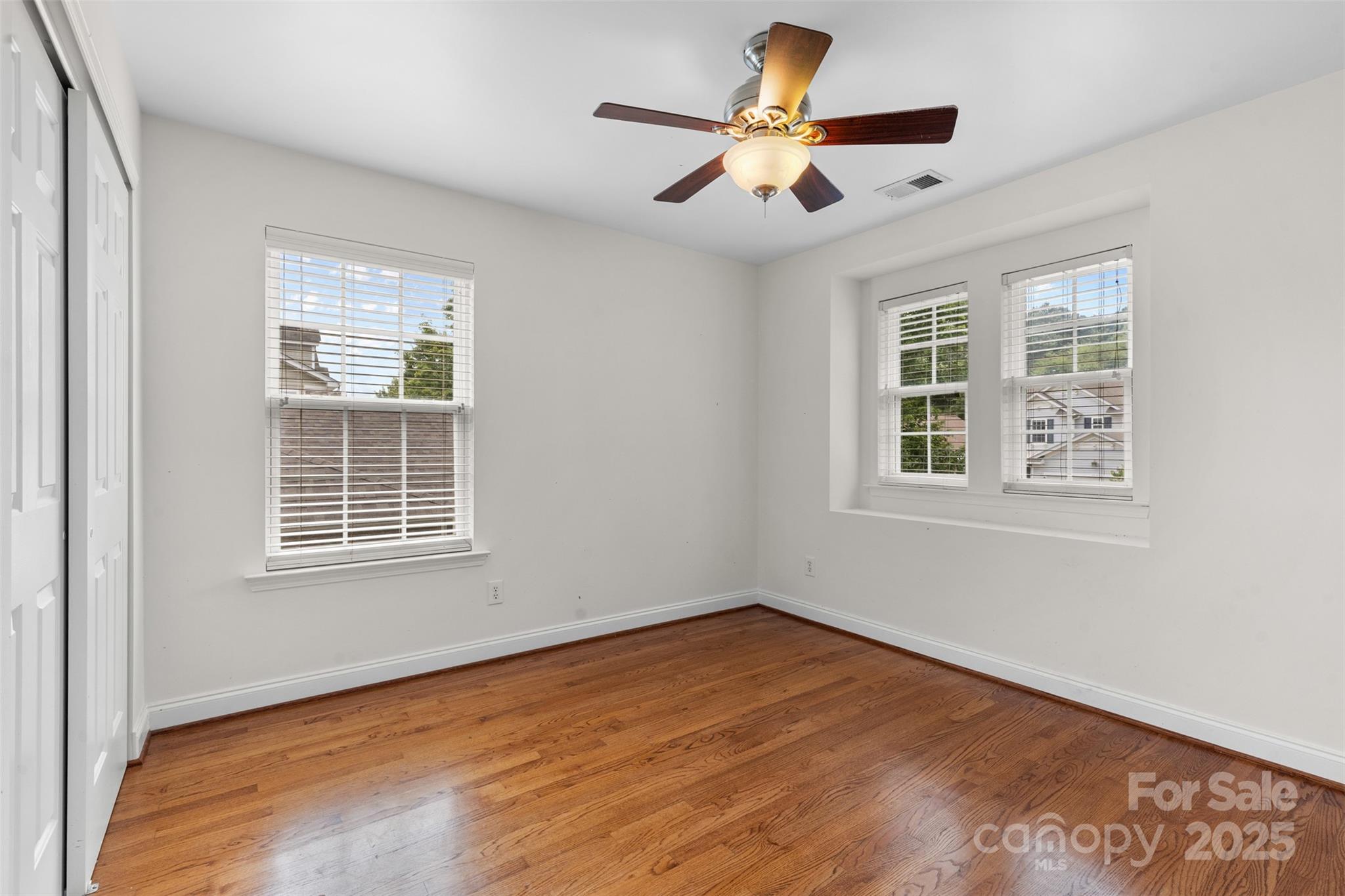 15115 Superior Street