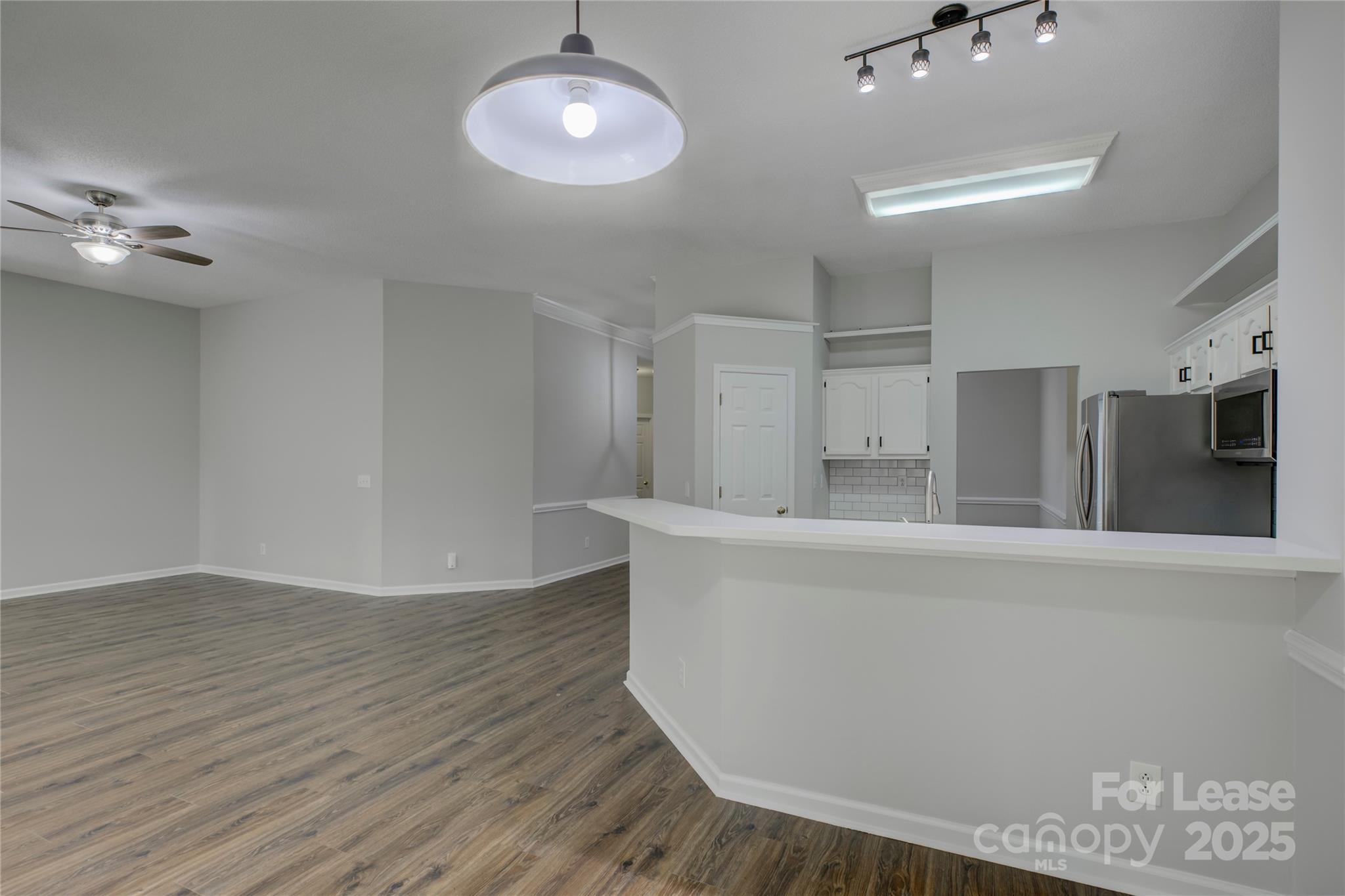 7017 Scuppernong Court