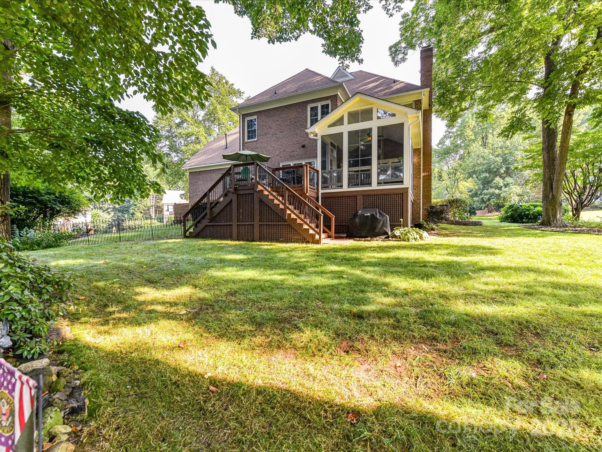 3401 Cresta Court