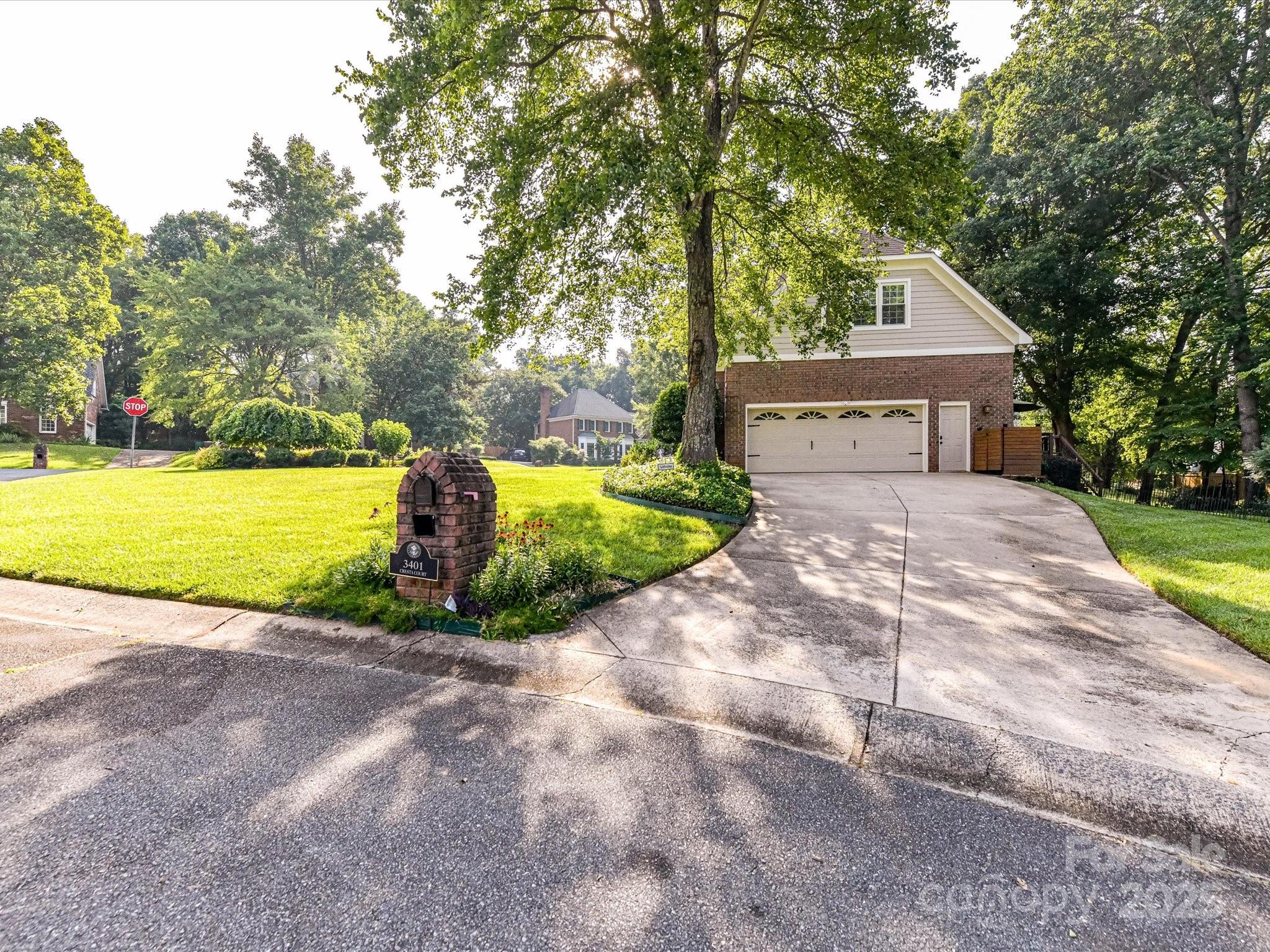 3401 Cresta Court