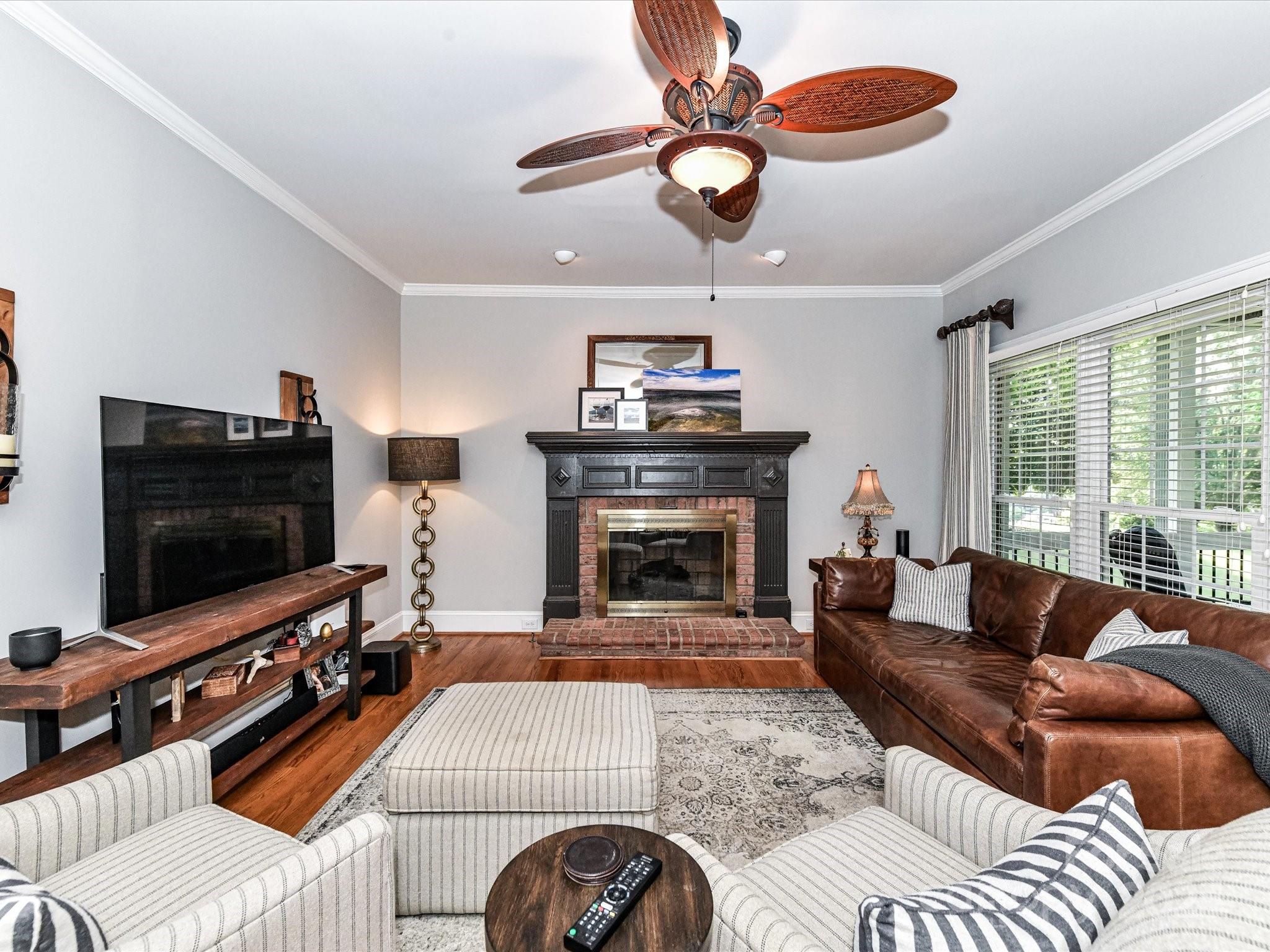 3401 Cresta Court