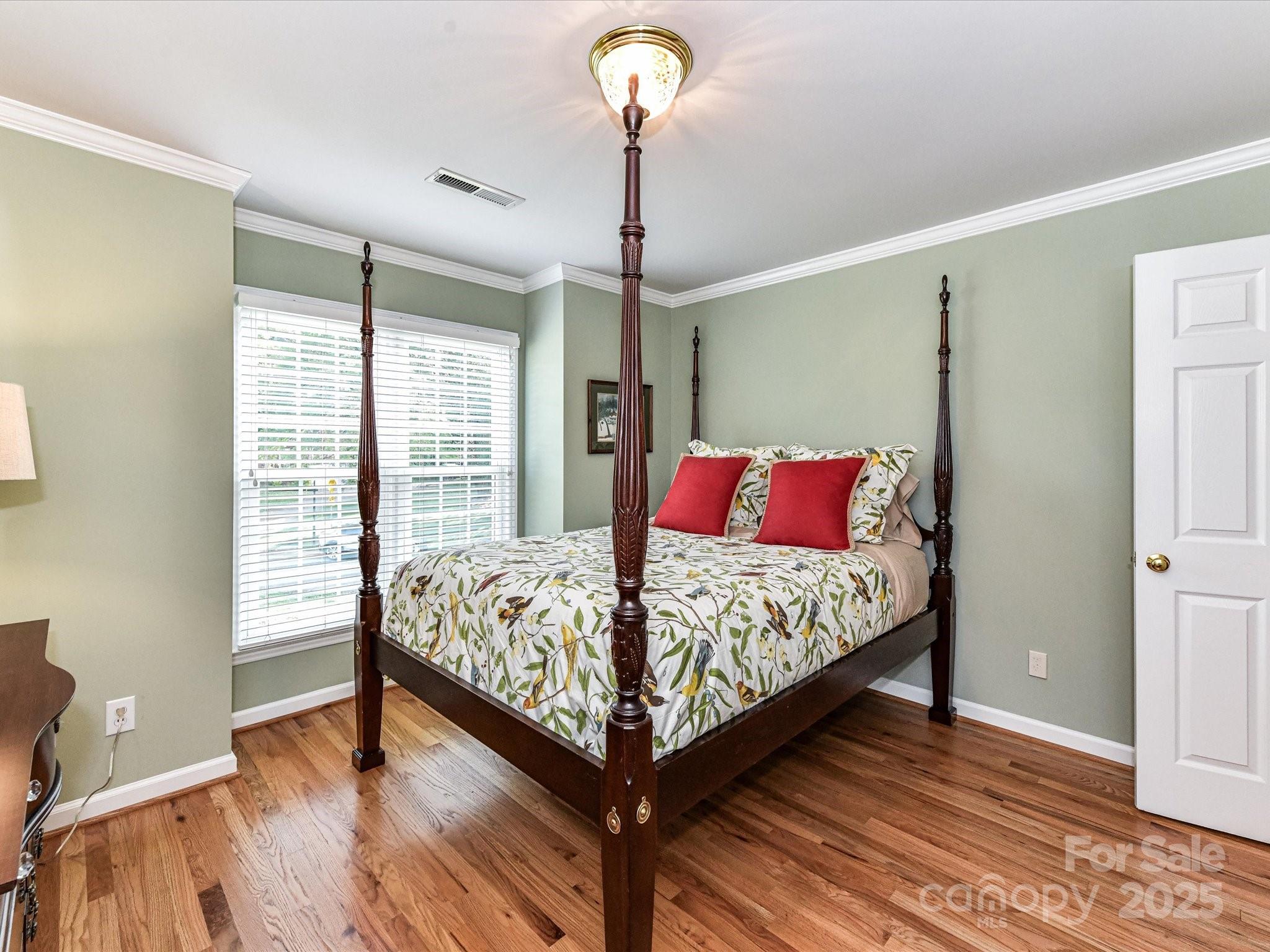 3401 Cresta Court