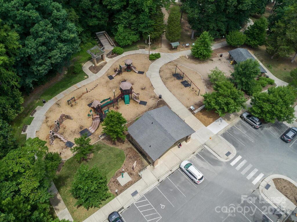 325 Clearbrook Road