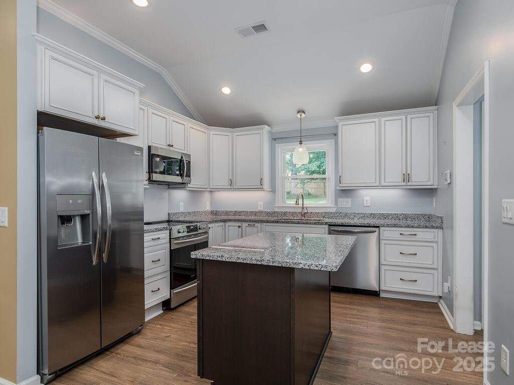 325 Clearbrook Road