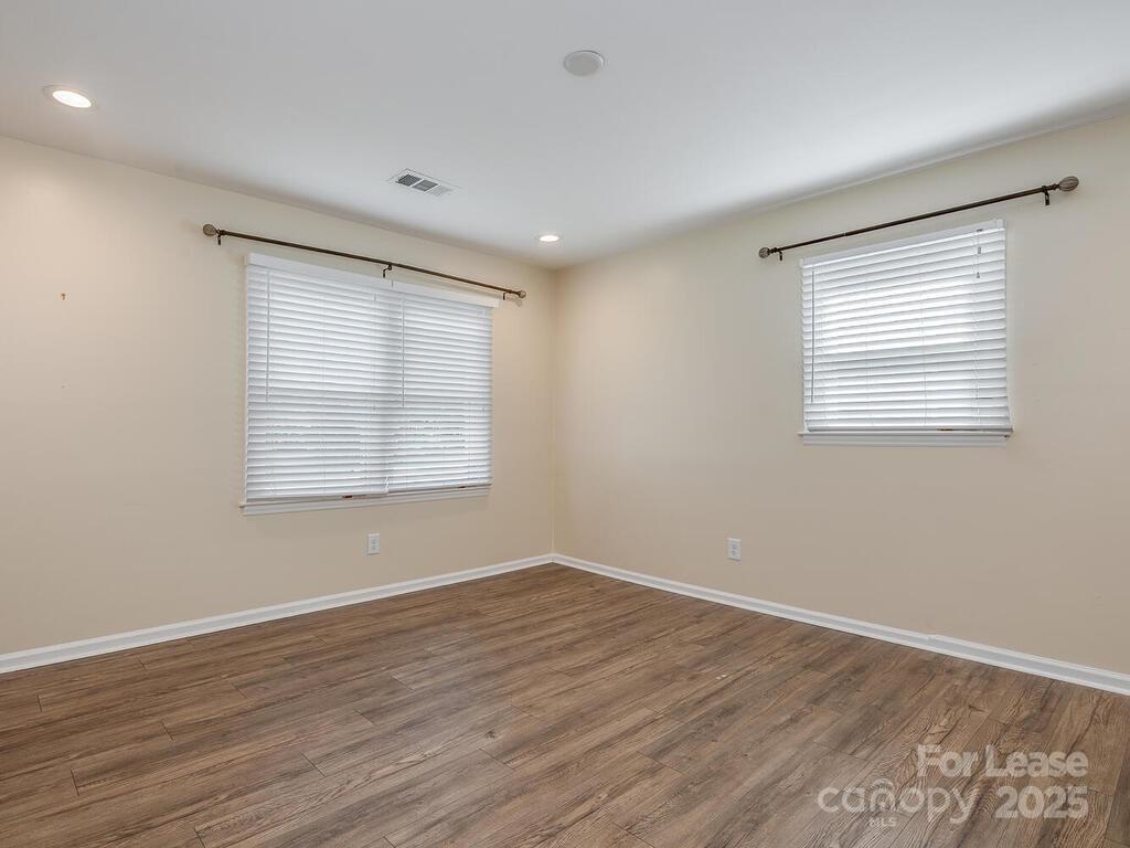 325 Clearbrook Road