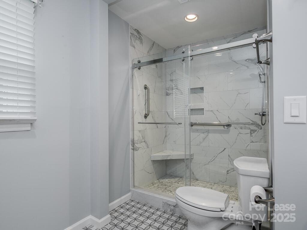 325 Clearbrook Road