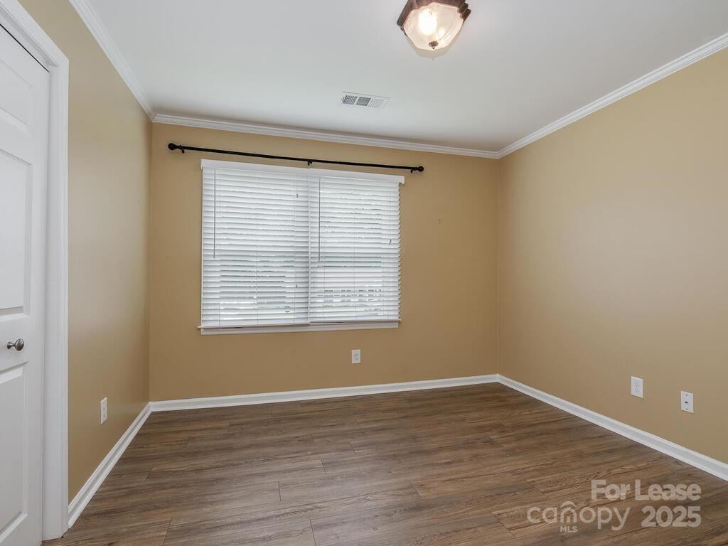 325 Clearbrook Road