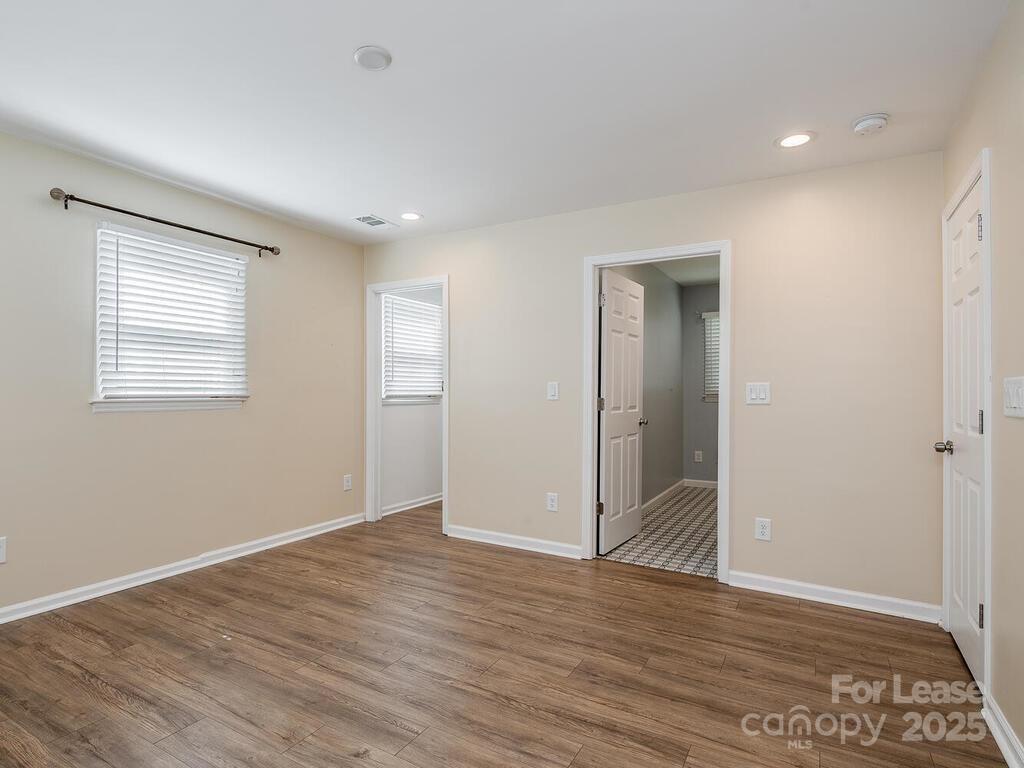325 Clearbrook Road