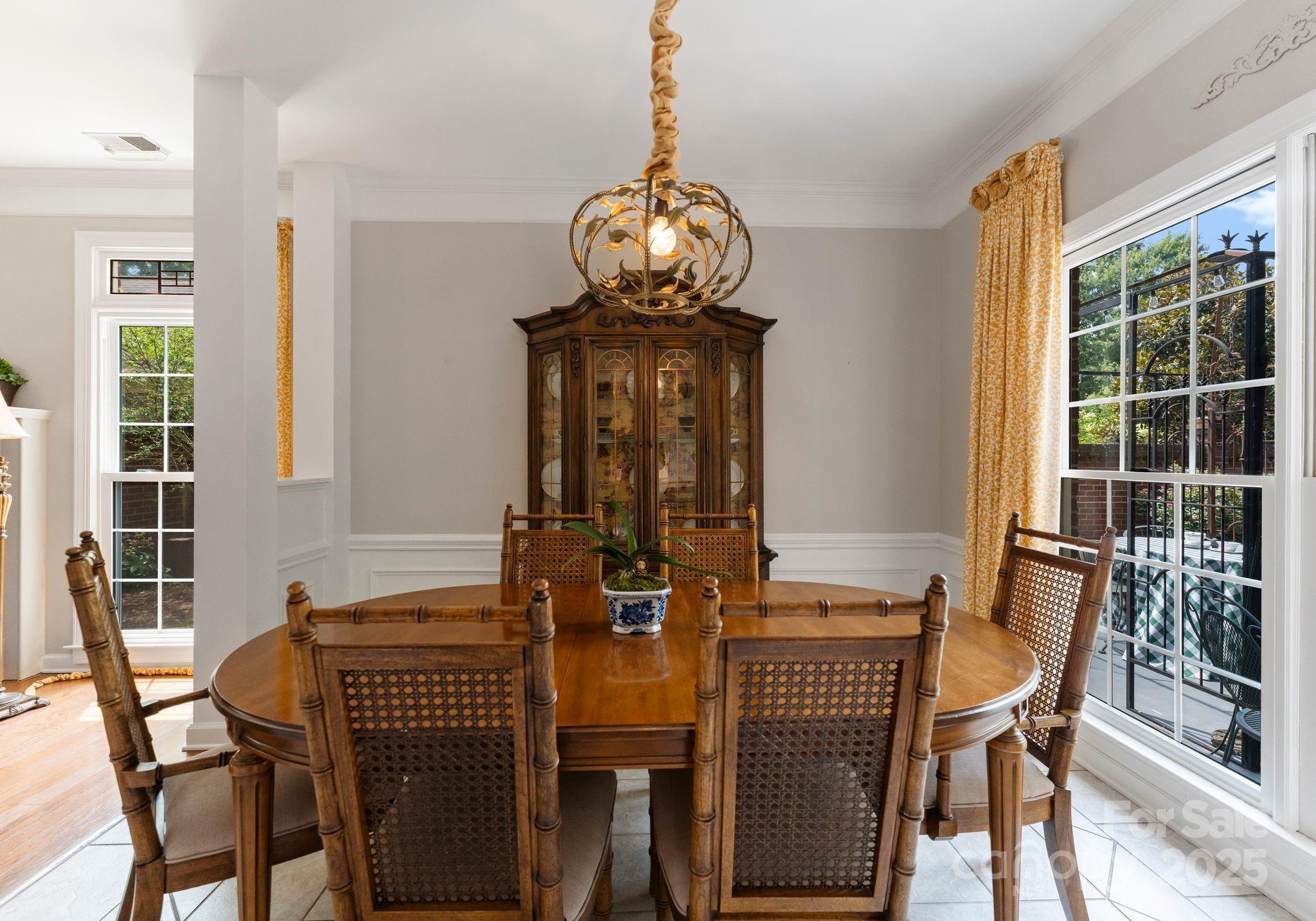 7106 Walton Heath Lane