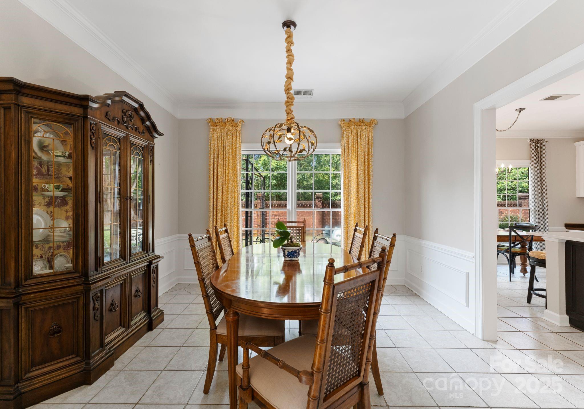 7106 Walton Heath Lane