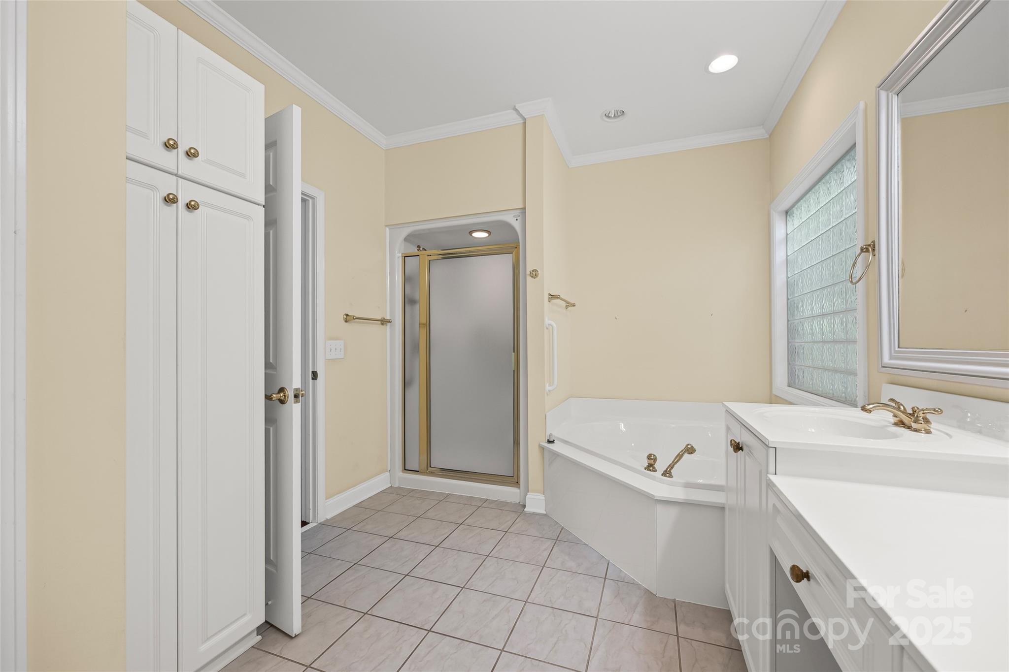 126 Friendfield Drive