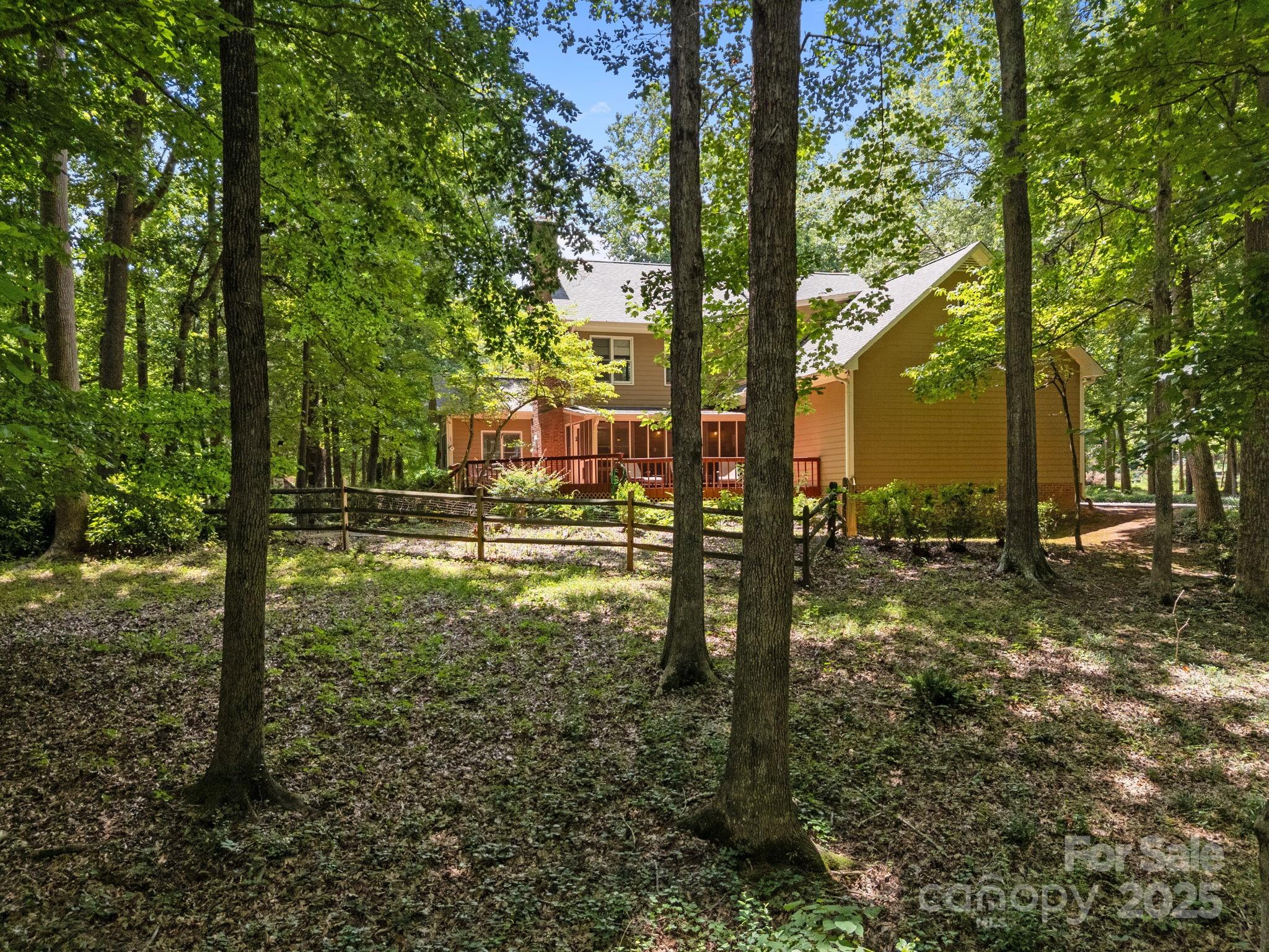 5134 Tracewood Court