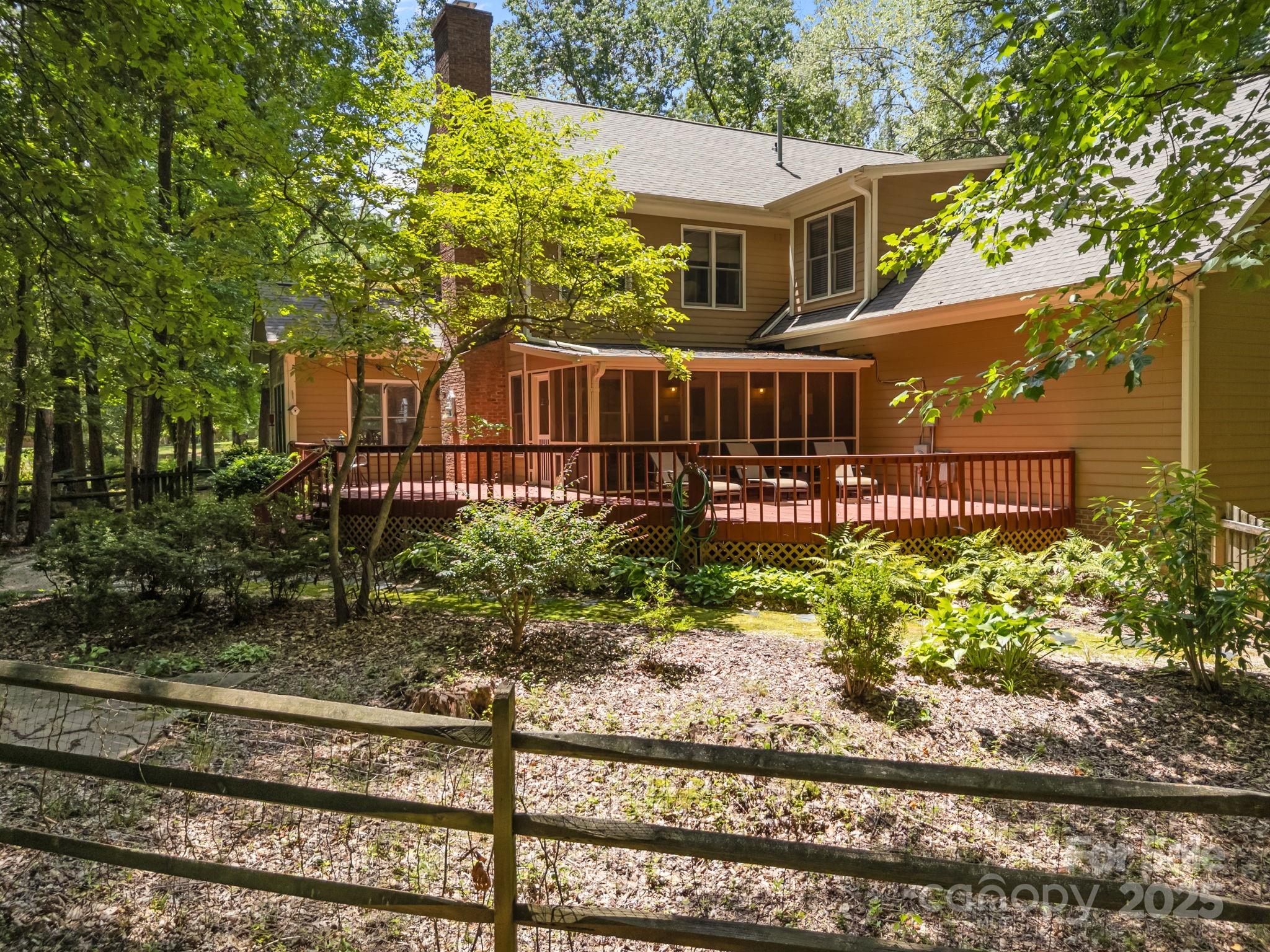 5134 Tracewood Court