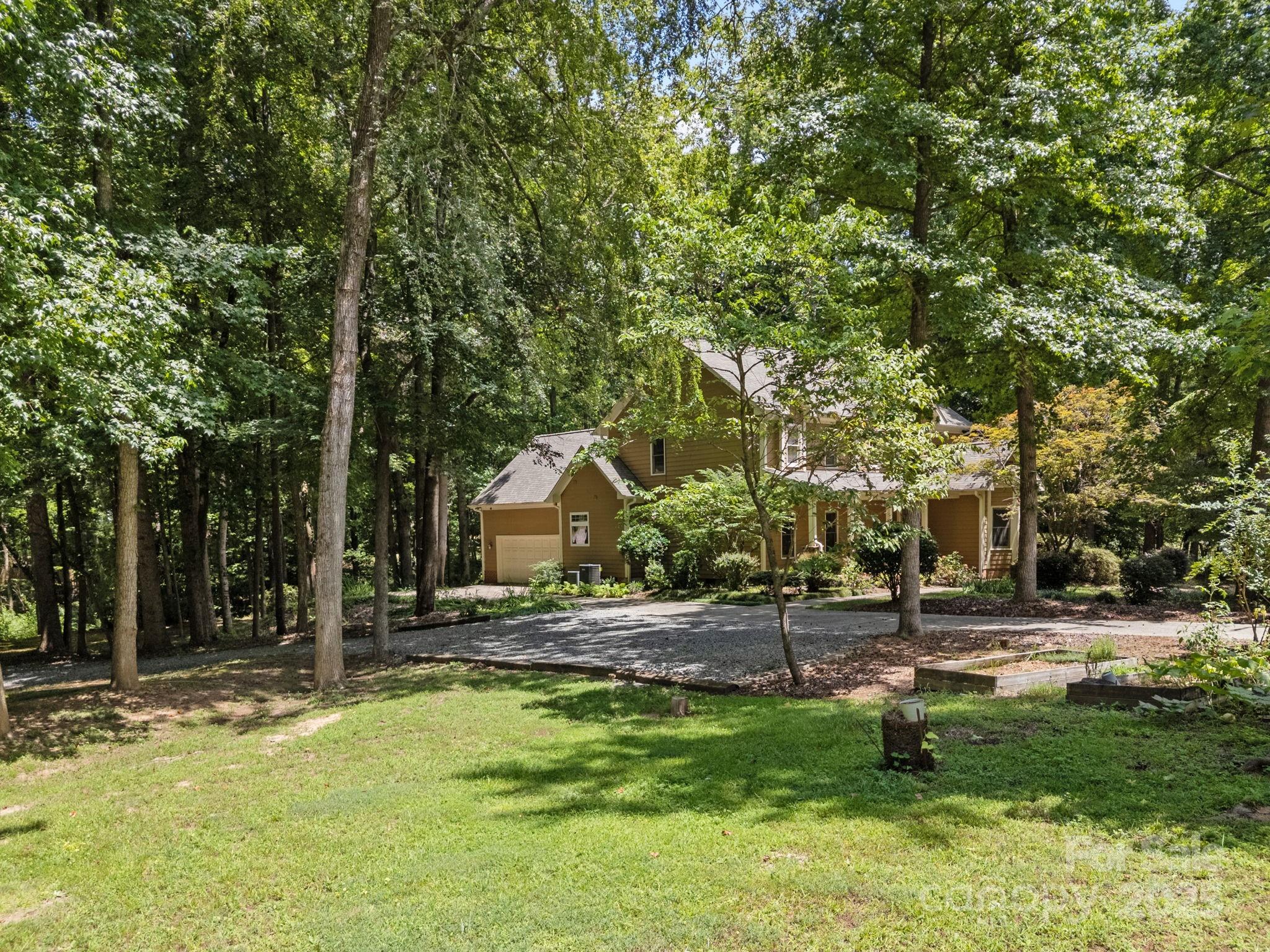 5134 Tracewood Court